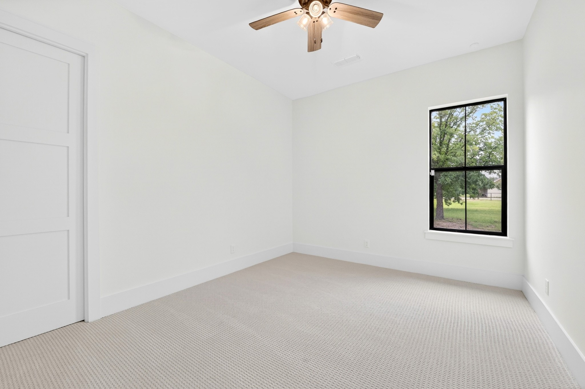 10373 Bobbie Lane, Pilot Point, TX, 76258