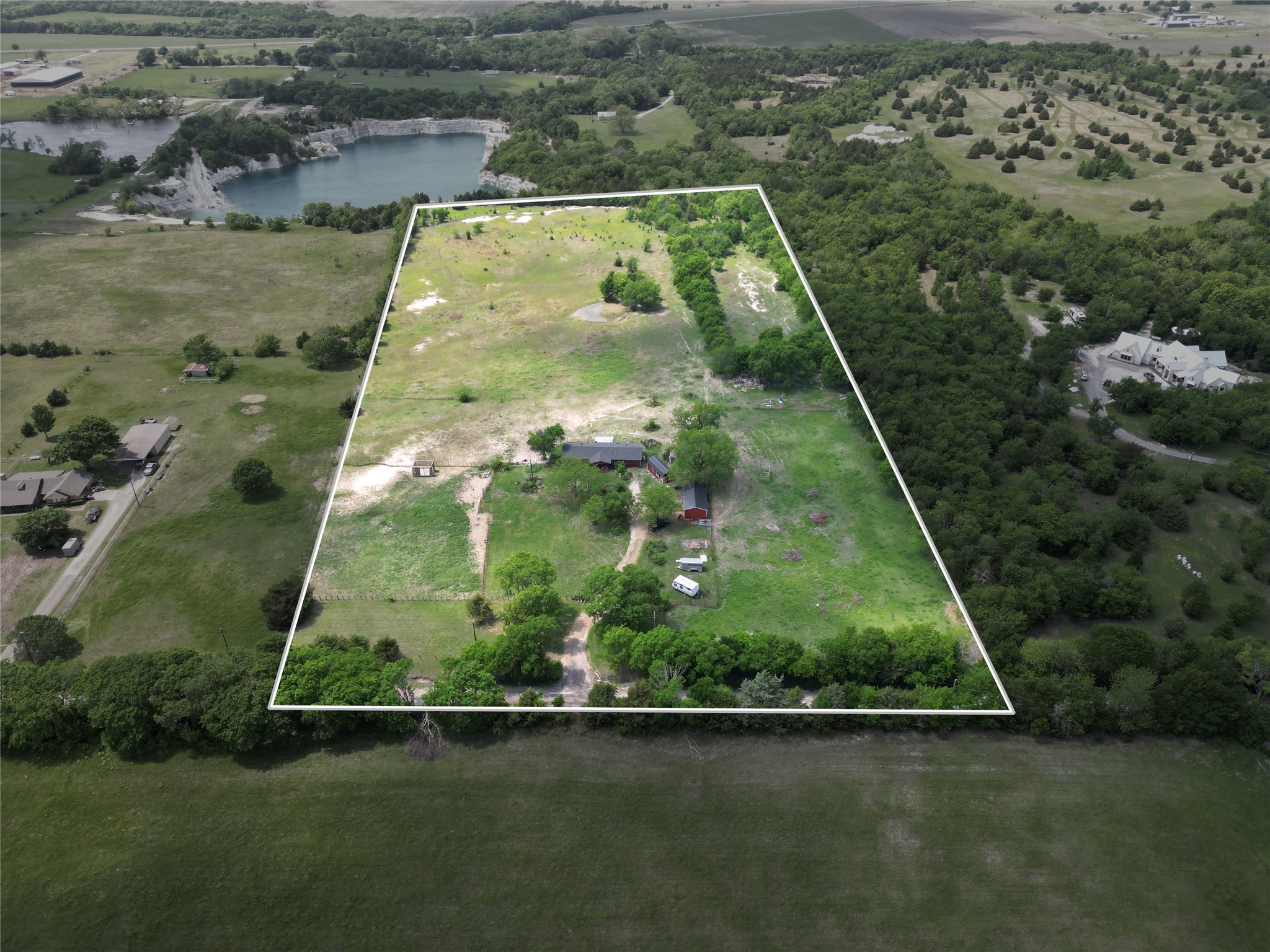 864 County Road 4425, Whitewright, TX, 75491