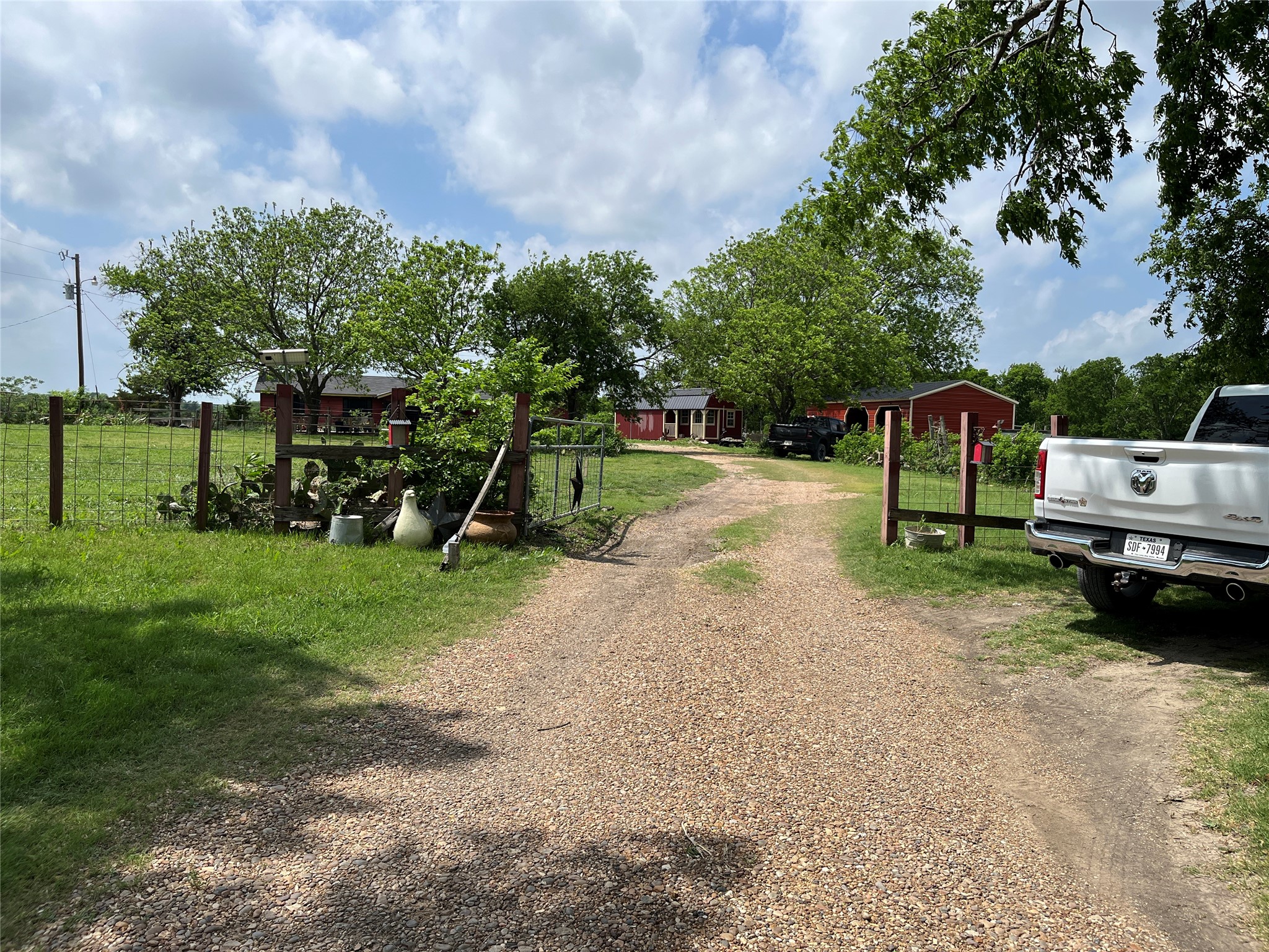 864 County Road 4425, Whitewright, TX, 75491