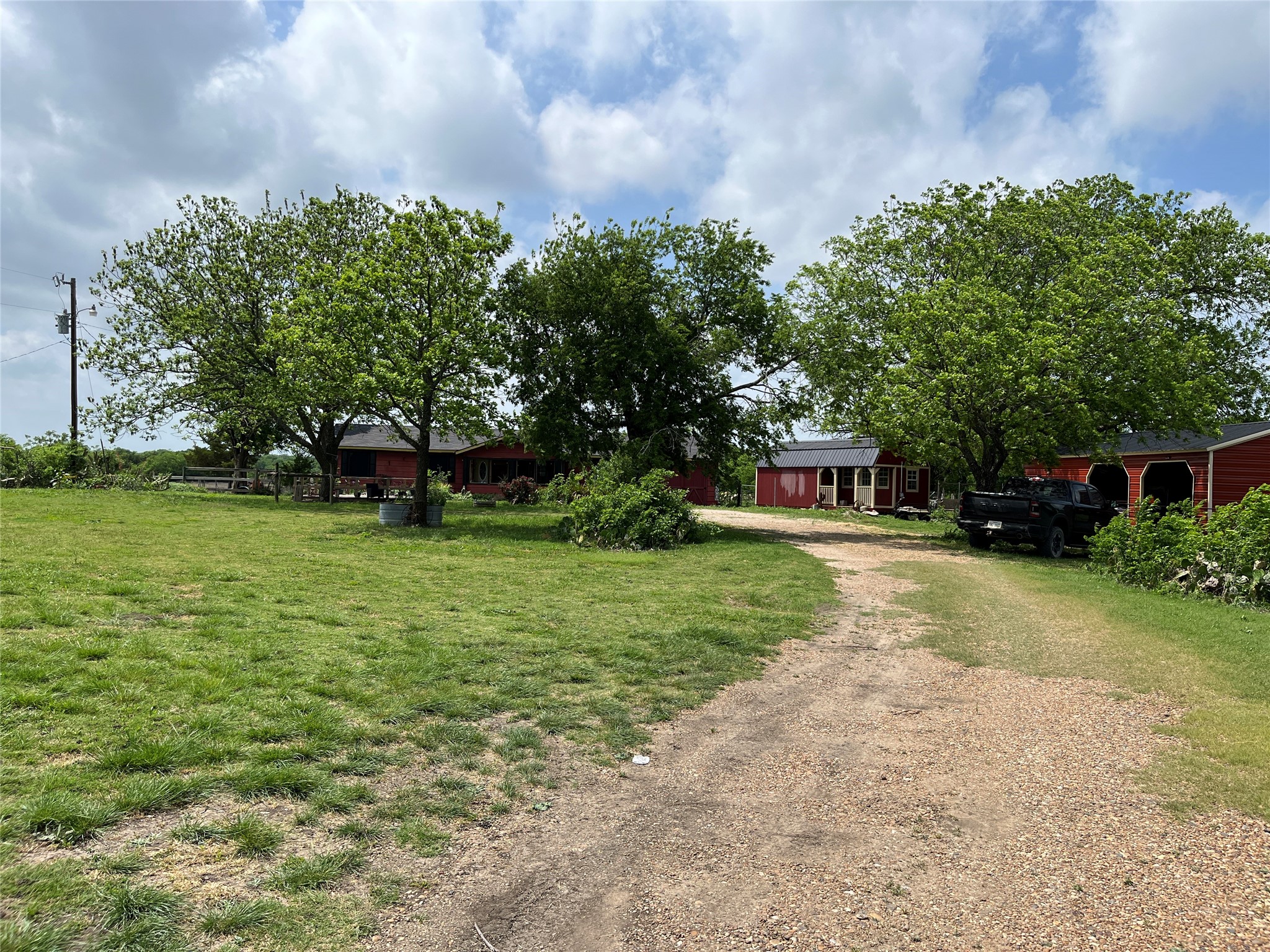 864 County Road 4425, Whitewright, TX, 75491