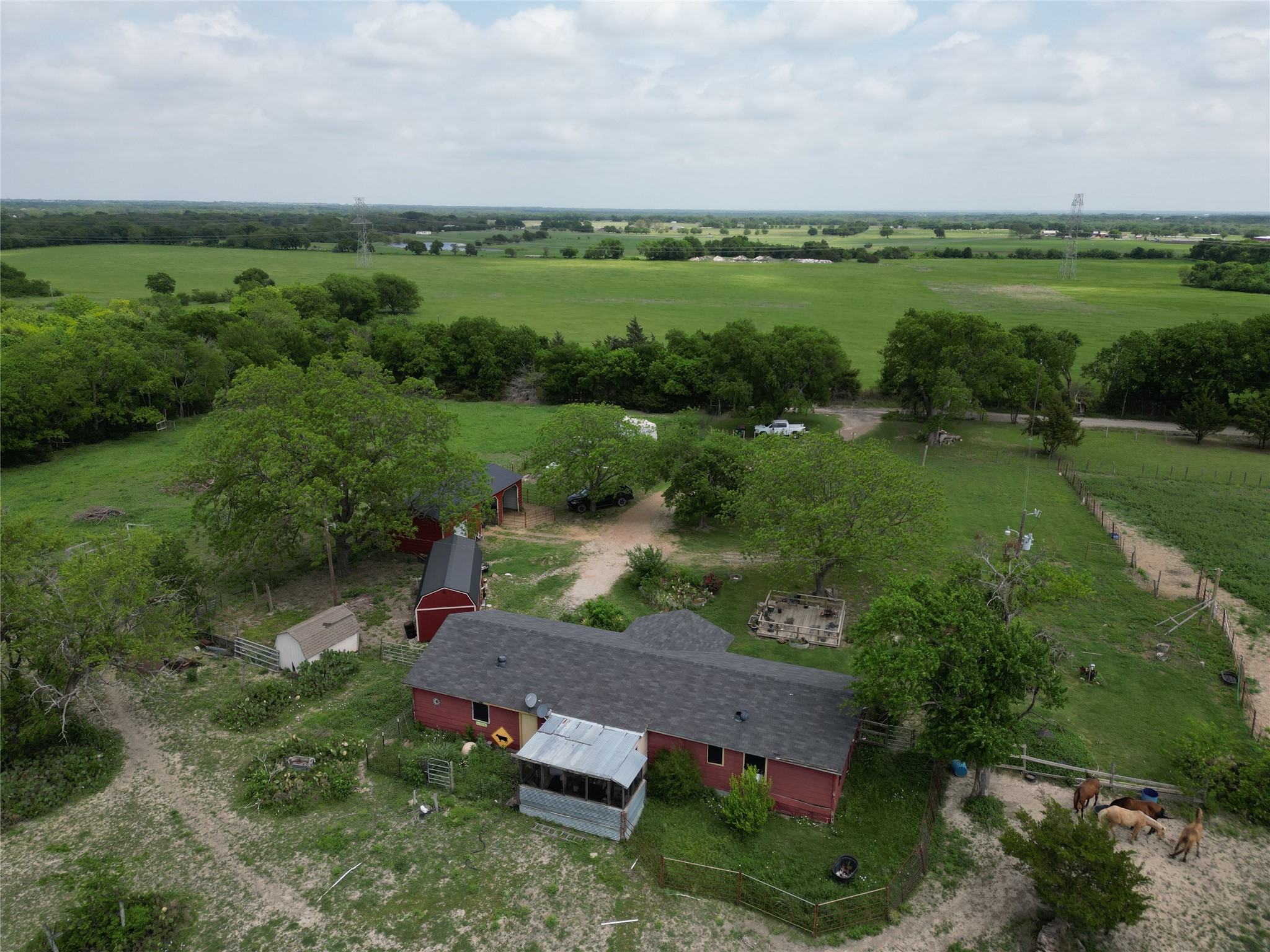 864 County Road 4425, Whitewright, TX, 75491