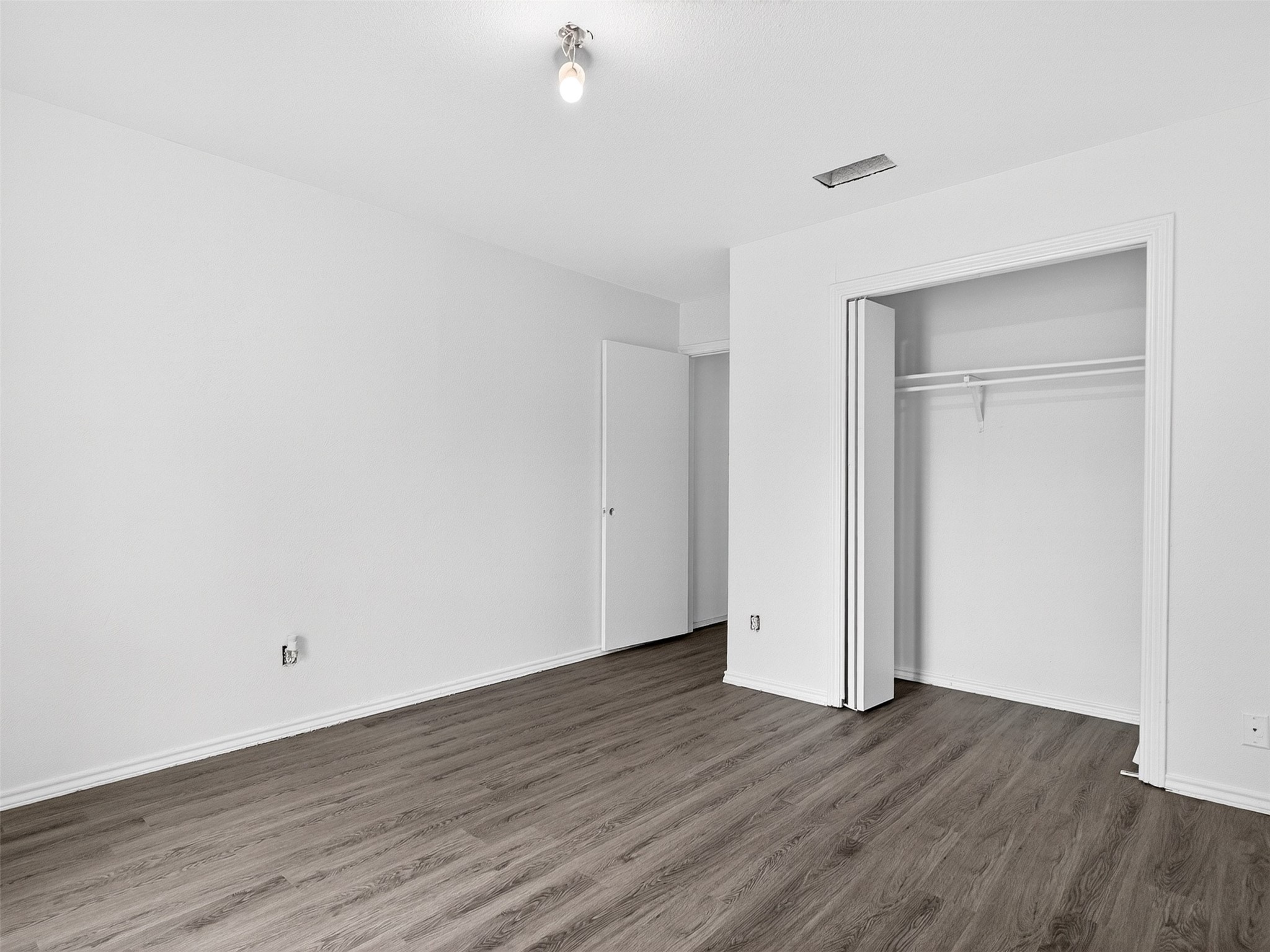 7202 Lakeshore Drive, Rowlett, TX, 75089