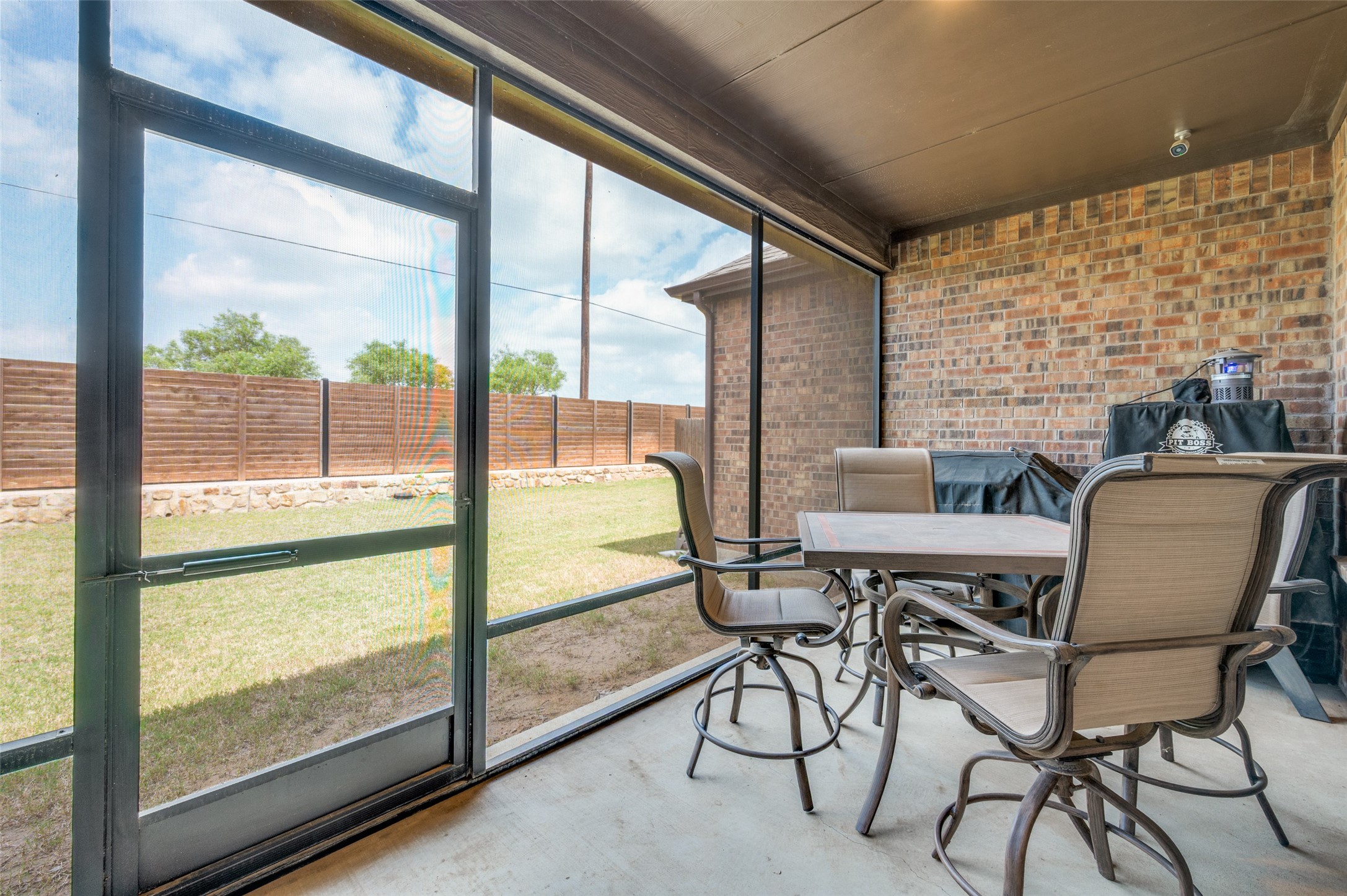 10509 Table Bluff Street, Aubrey, TX, 76227