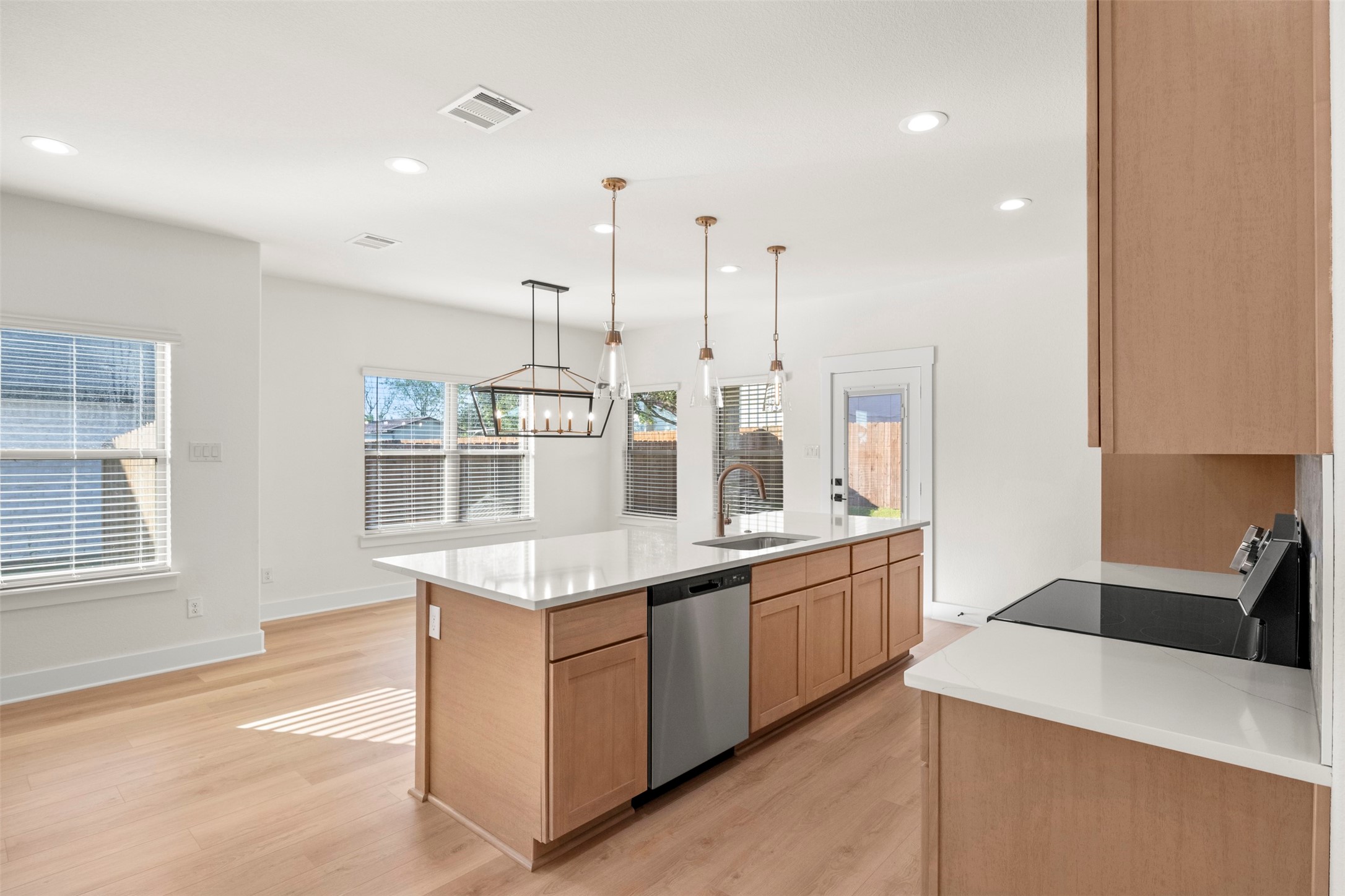 701 Escovedo Drive, Italy, TX, 76651