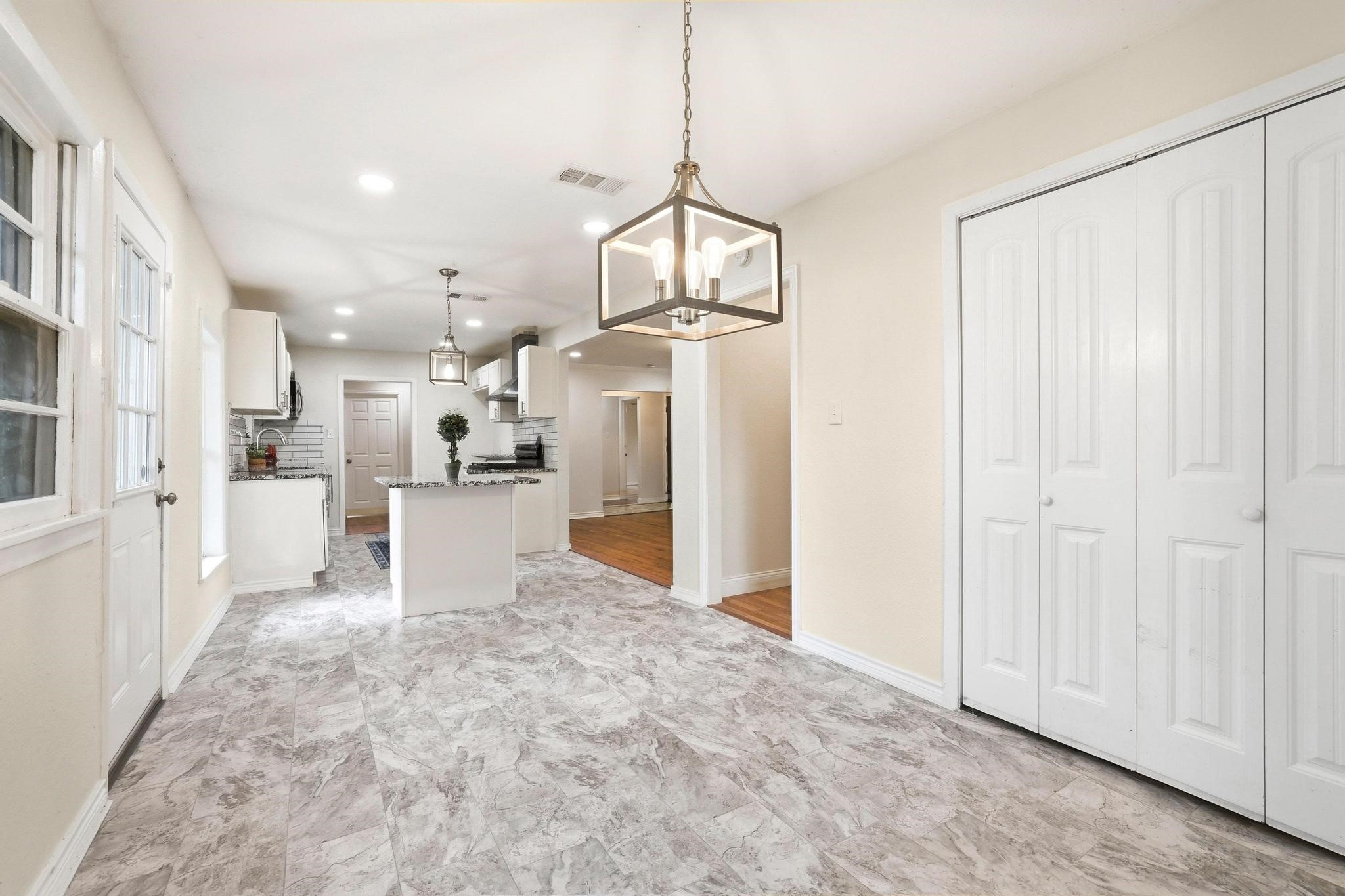 2401 Sunset Street, Denison, TX, 75020