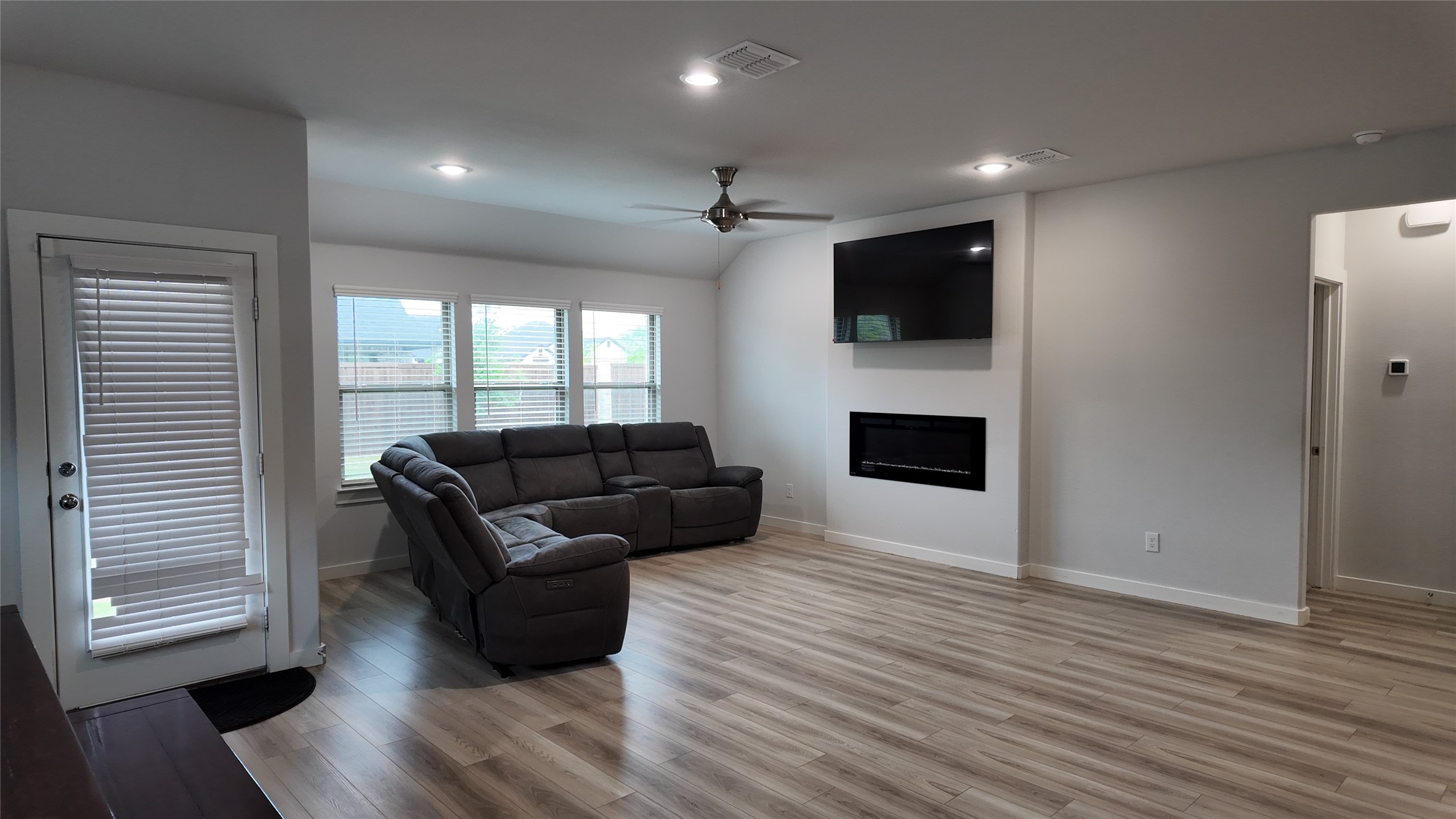 542 Chase Creek Drive, Lavon, TX, 75166