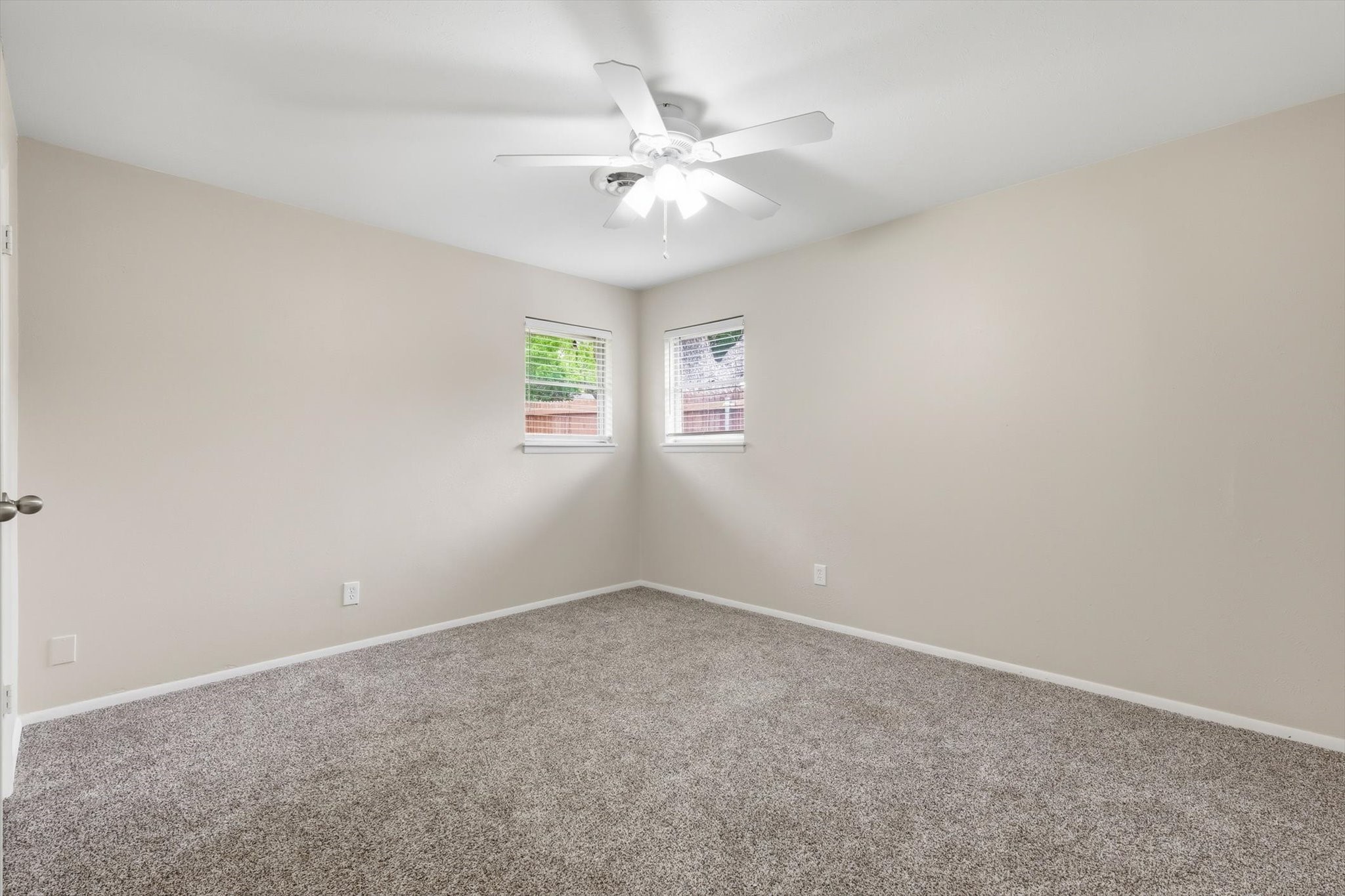 713 Waggoner Drive, Arlington, TX, 76013