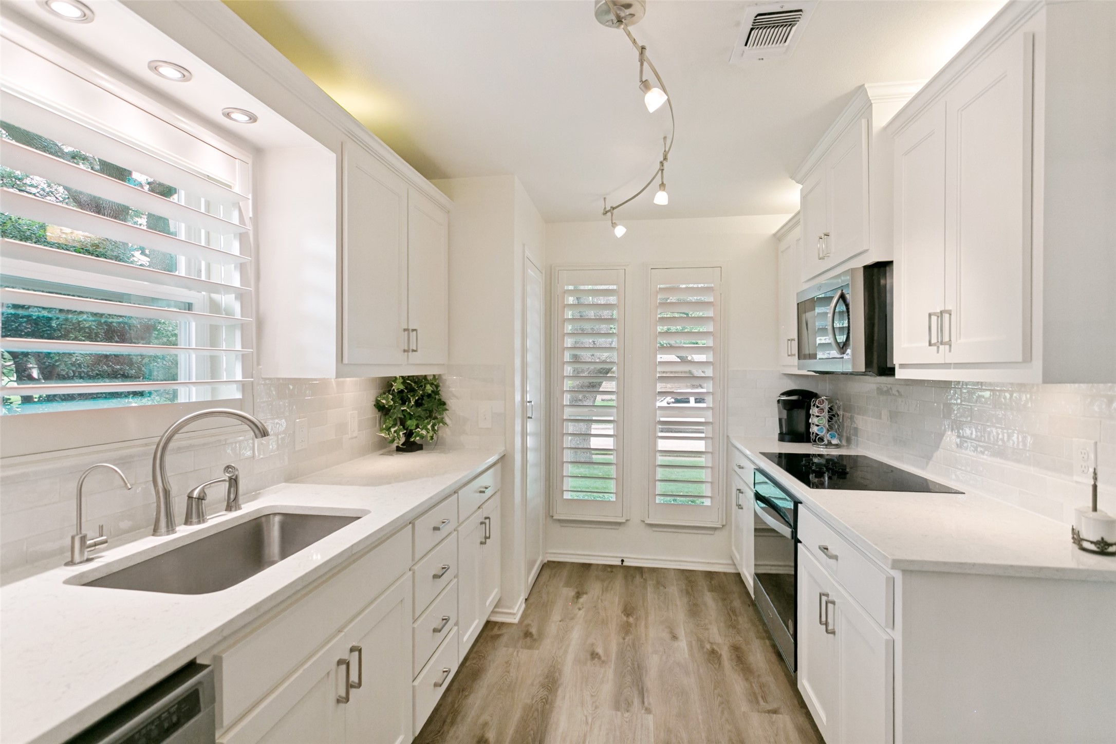 2516 Fairview Drive, Plano, TX, 75075