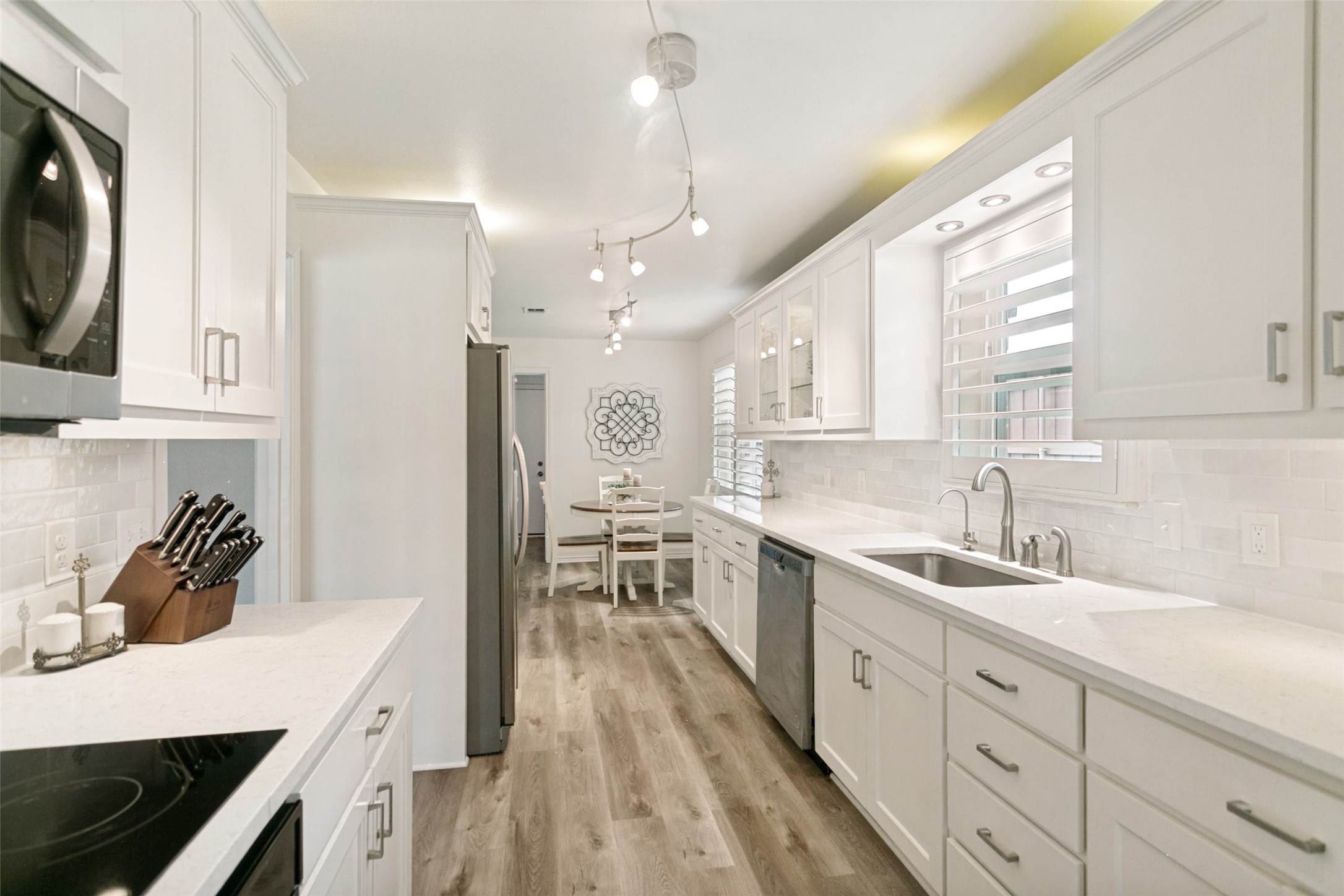 2516 Fairview Drive, Plano, TX, 75075