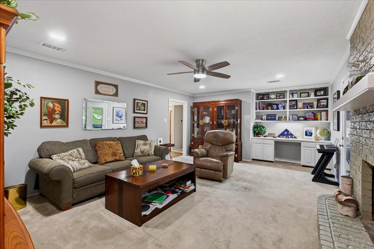 1808 E Cedar Elm Drive, Arlington, TX, 76012