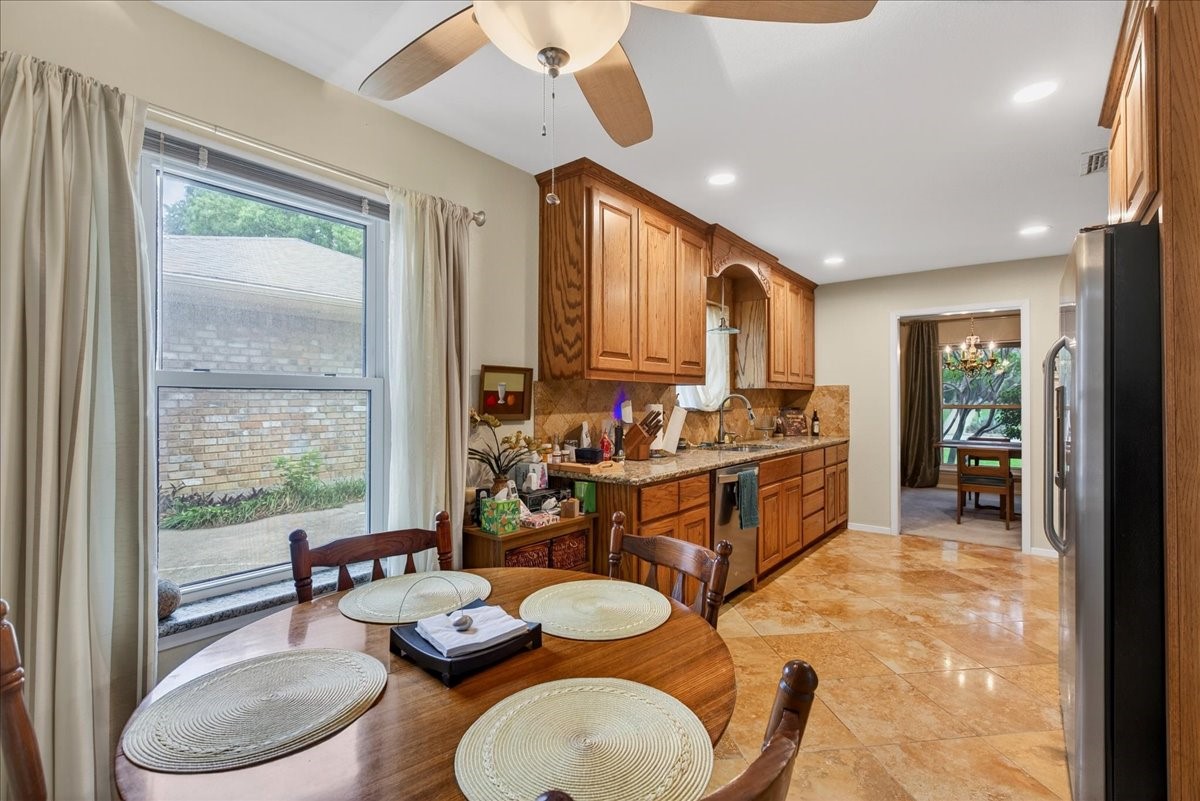 1808 E Cedar Elm Drive, Arlington, TX, 76012