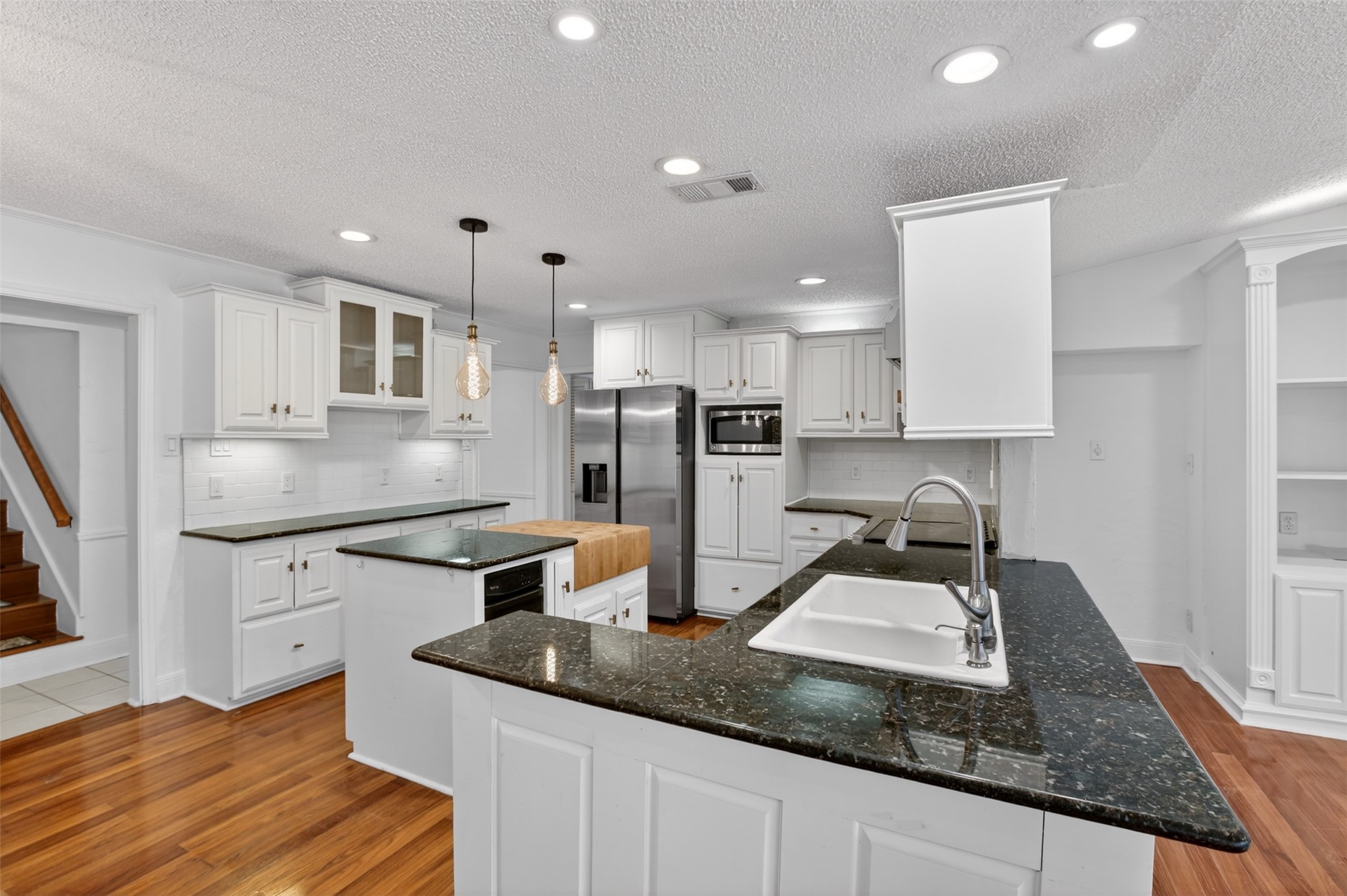 9551 Highedge Drive, Dallas, TX, 75238