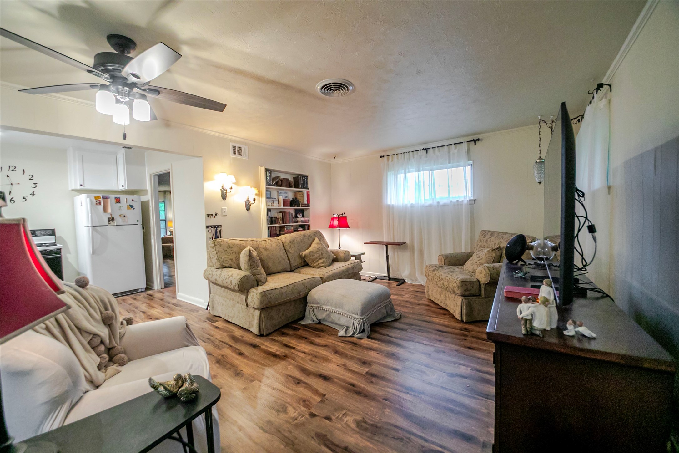 10313 Pinecrest Drive, Dallas, TX, 75228