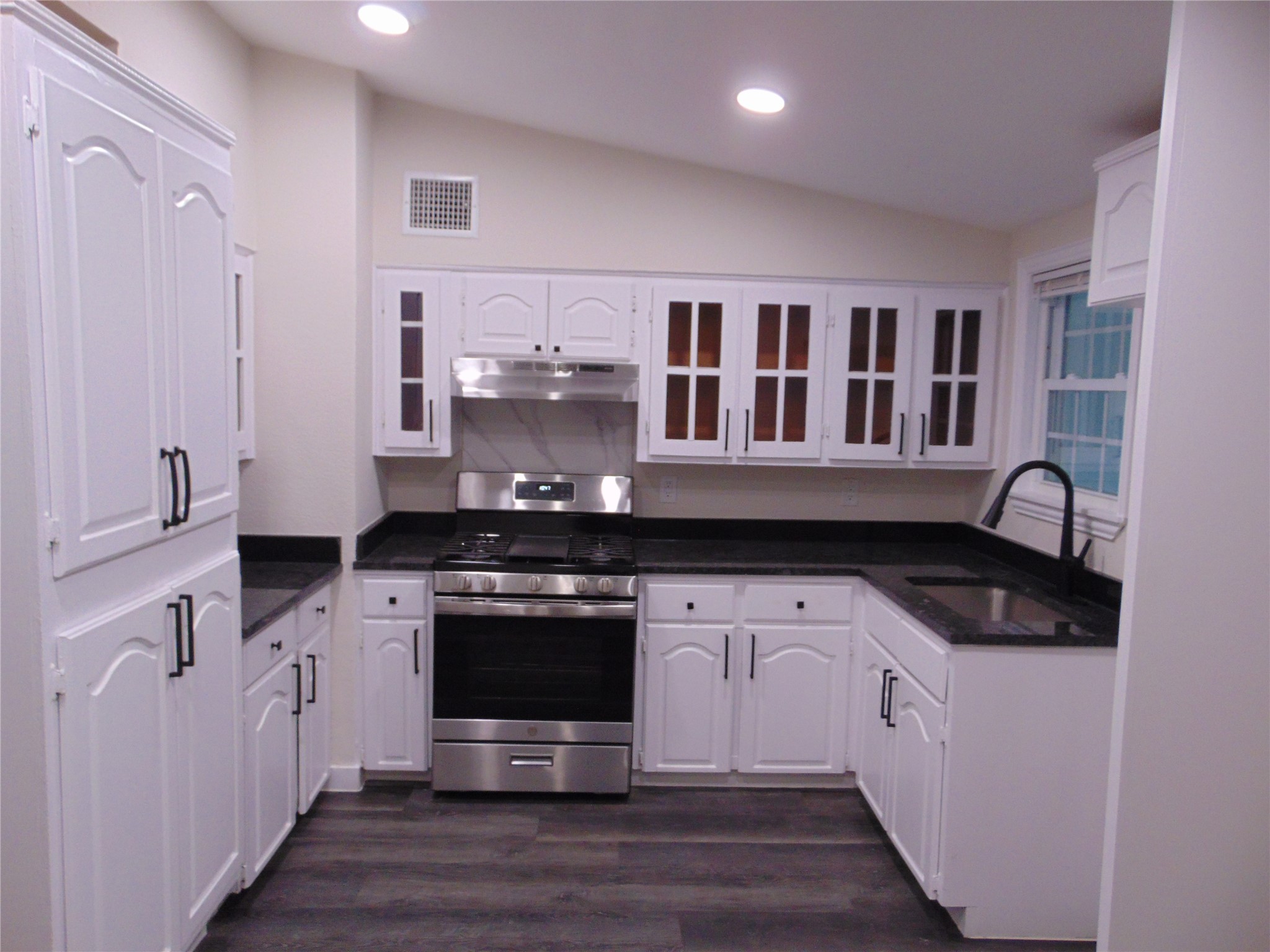 202 Wallace Drive, Garland, TX, 75041