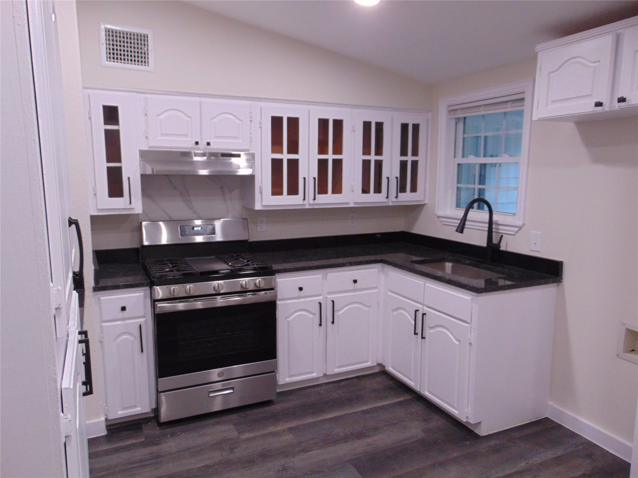 202 Wallace Drive, Garland, TX, 75041