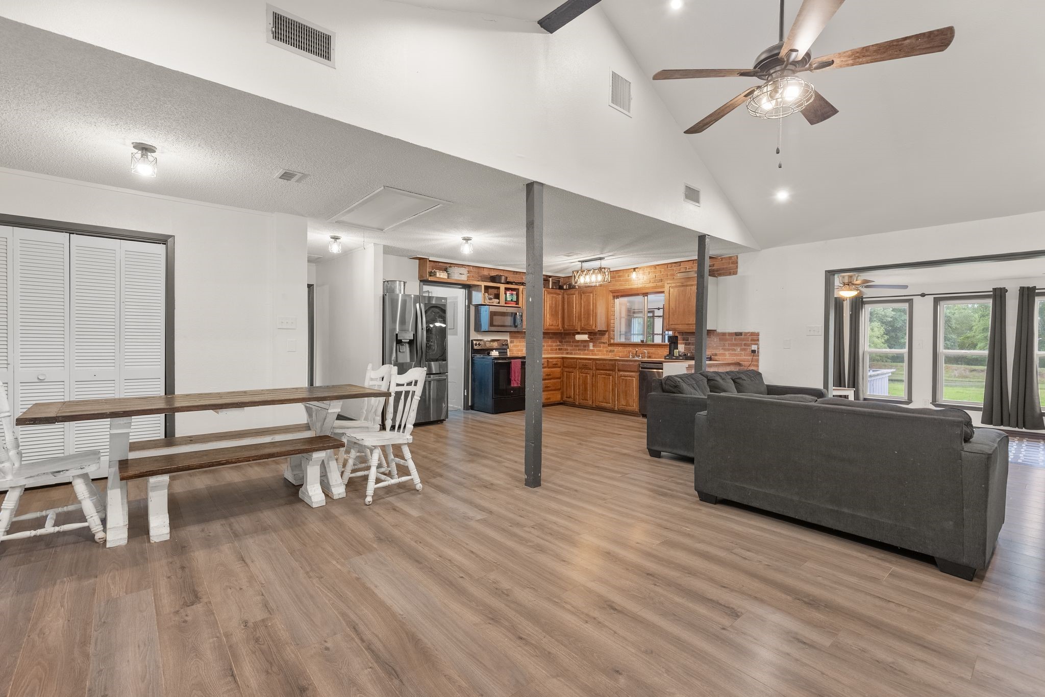 451 Vz County Road 1118, Grand Saline, TX, 75140