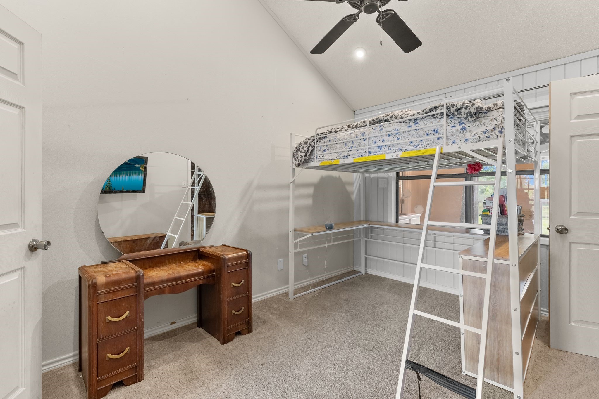 451 Vz County Road 1118, Grand Saline, TX, 75140