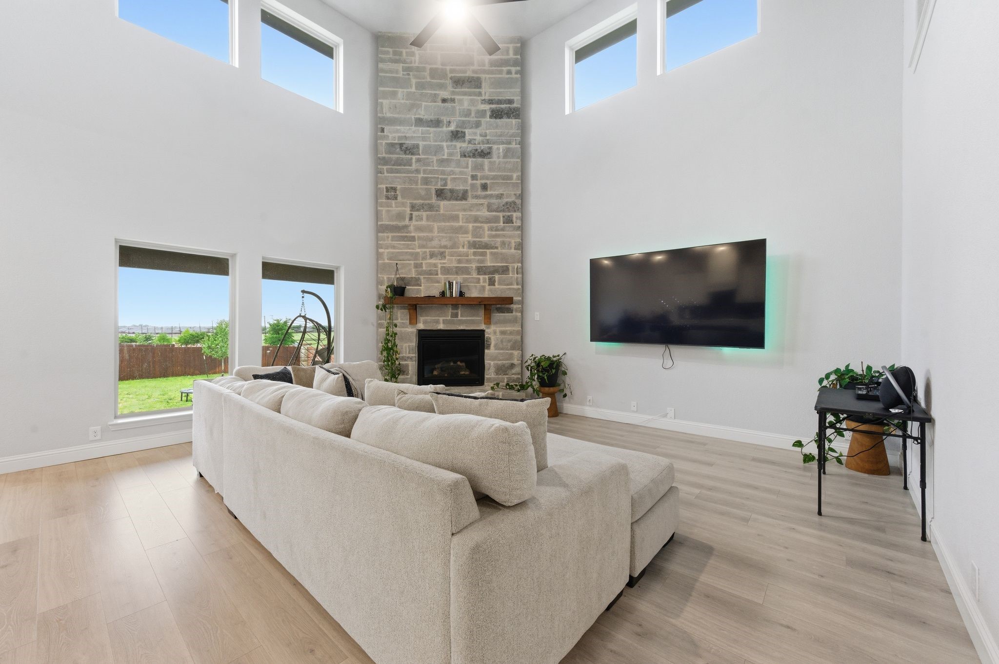 1244 Joseph Earl Drive, Desoto, TX, 75115