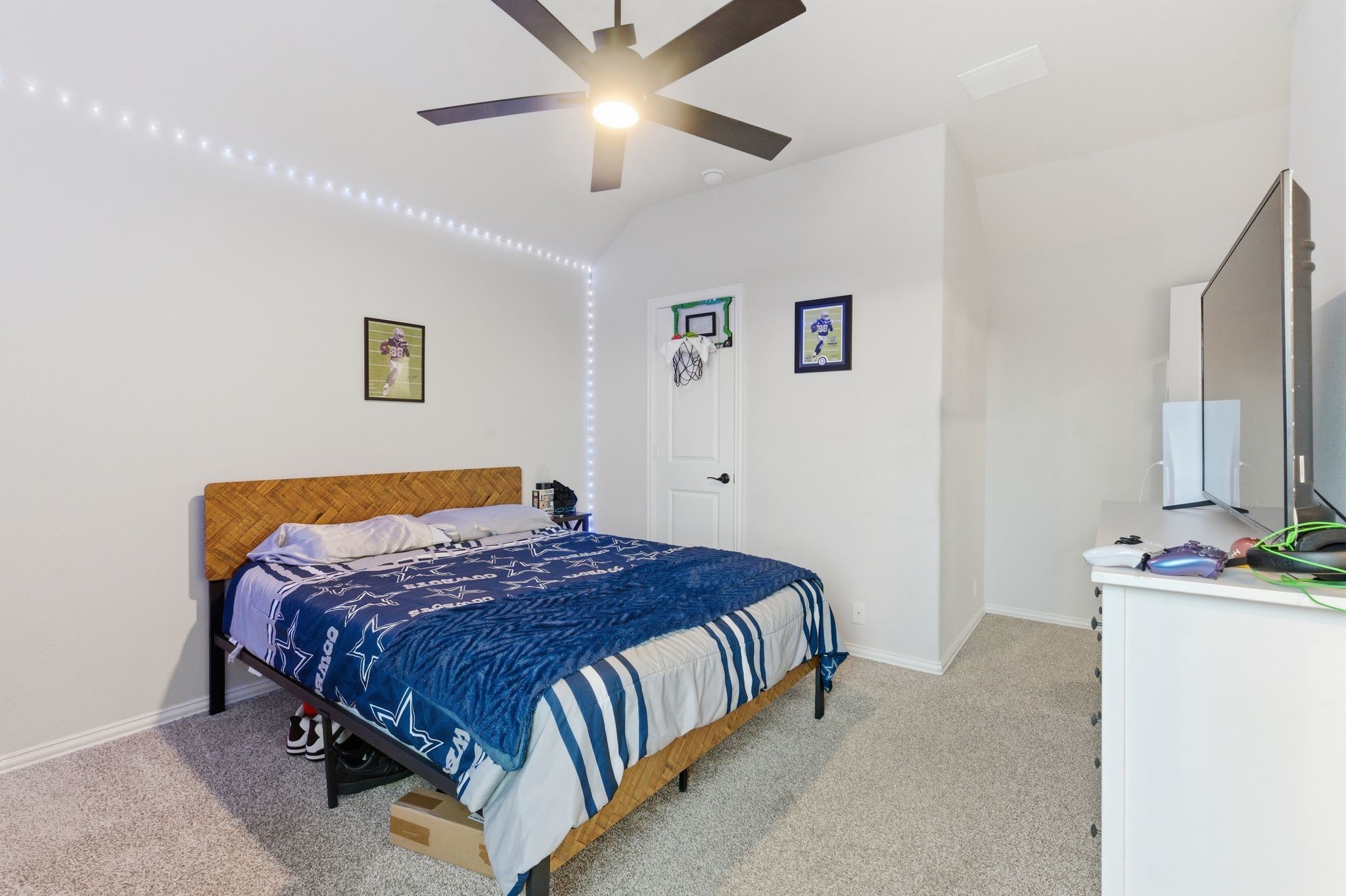 1244 Joseph Earl Drive, Desoto, TX, 75115