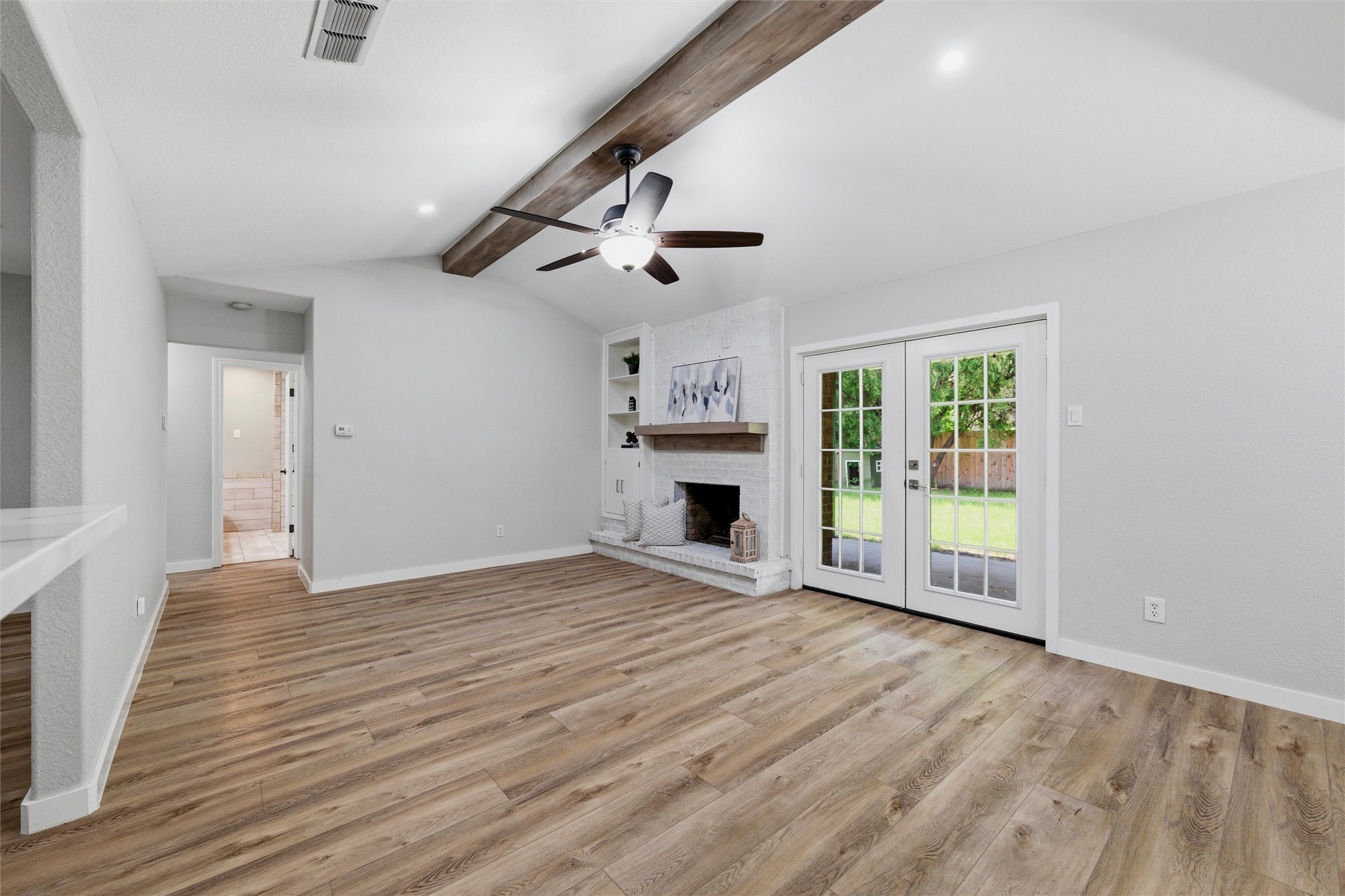 1417 Linwood Lane, Edgecliff Village, TX, 76134