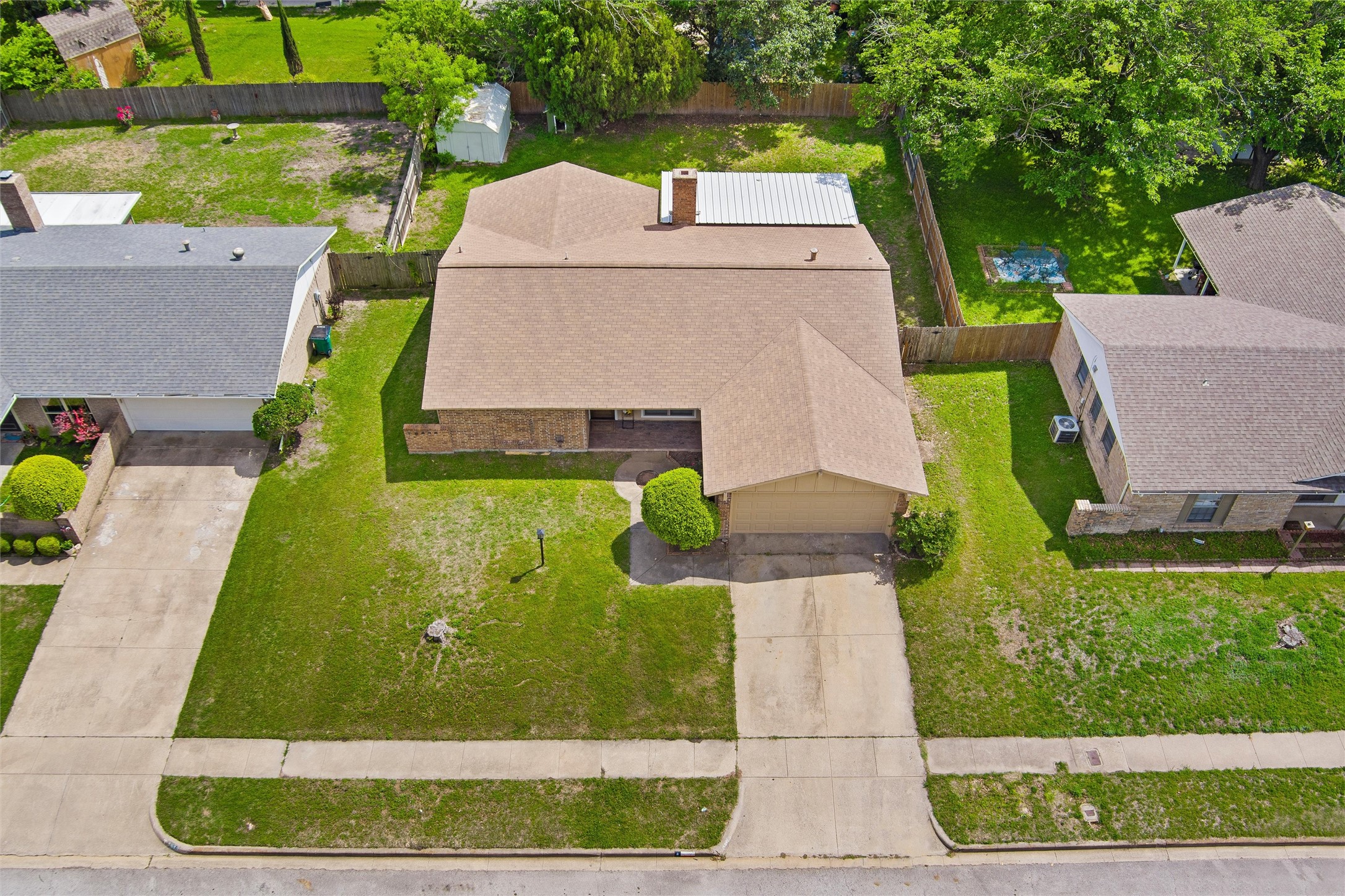 1417 Linwood Lane, Edgecliff Village, TX, 76134
