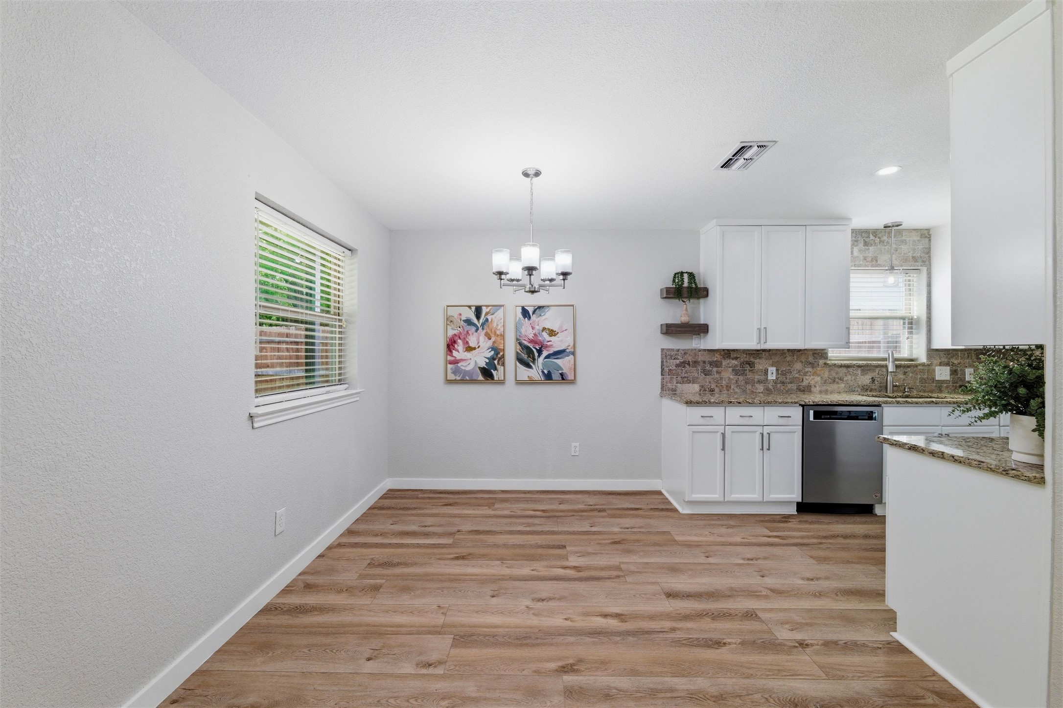 1417 Linwood Lane, Edgecliff Village, TX, 76134