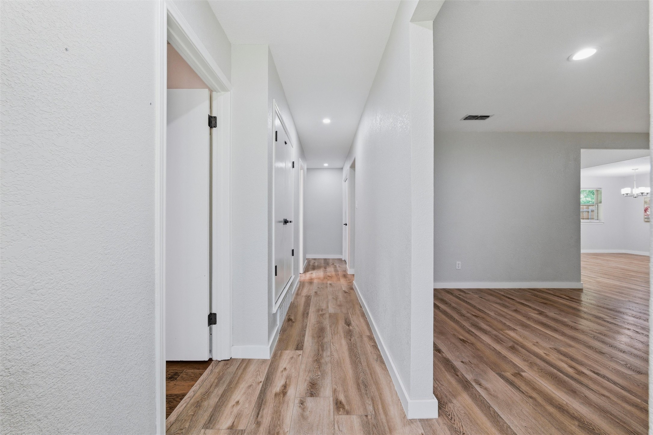 1417 Linwood Lane, Edgecliff Village, TX, 76134