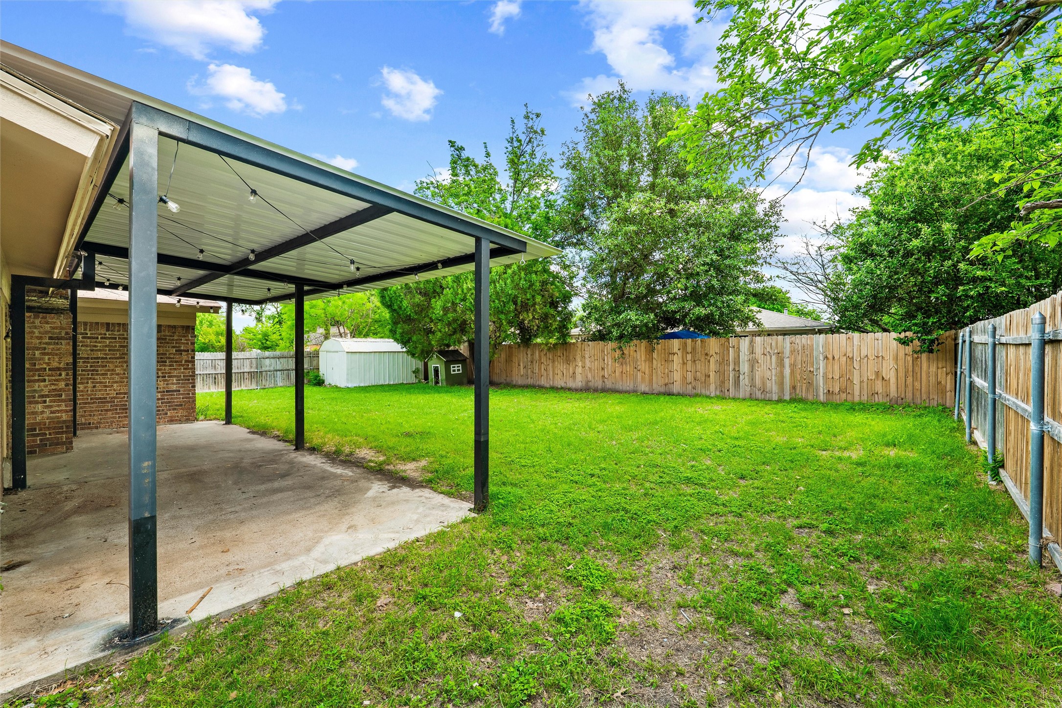 1417 Linwood Lane, Edgecliff Village, TX, 76134