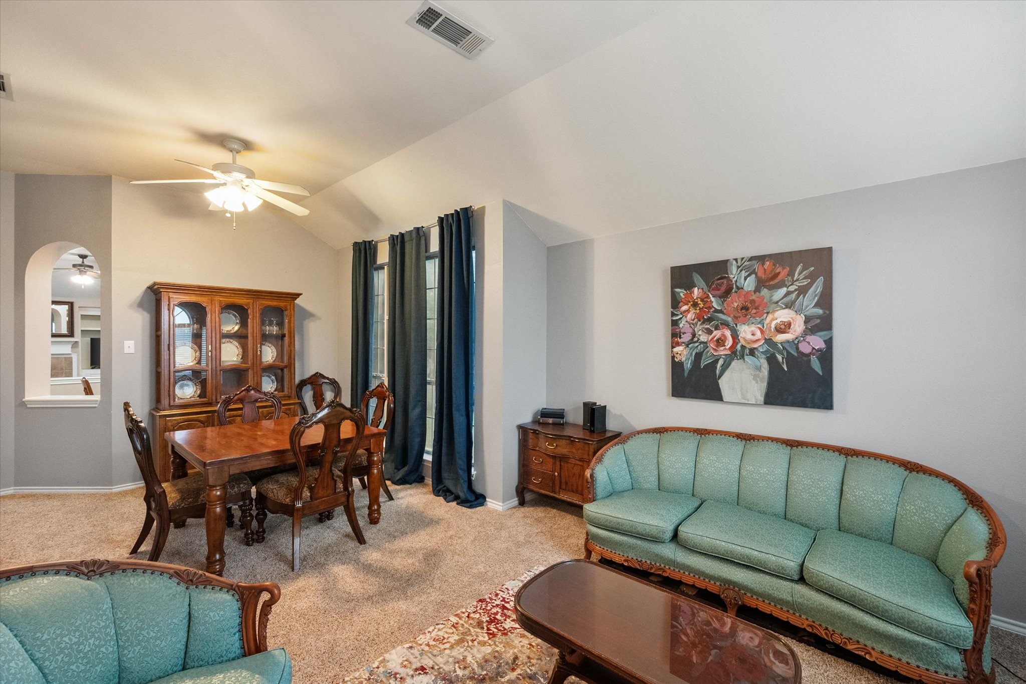 202 Creek Point Lane, Arlington, TX, 76002