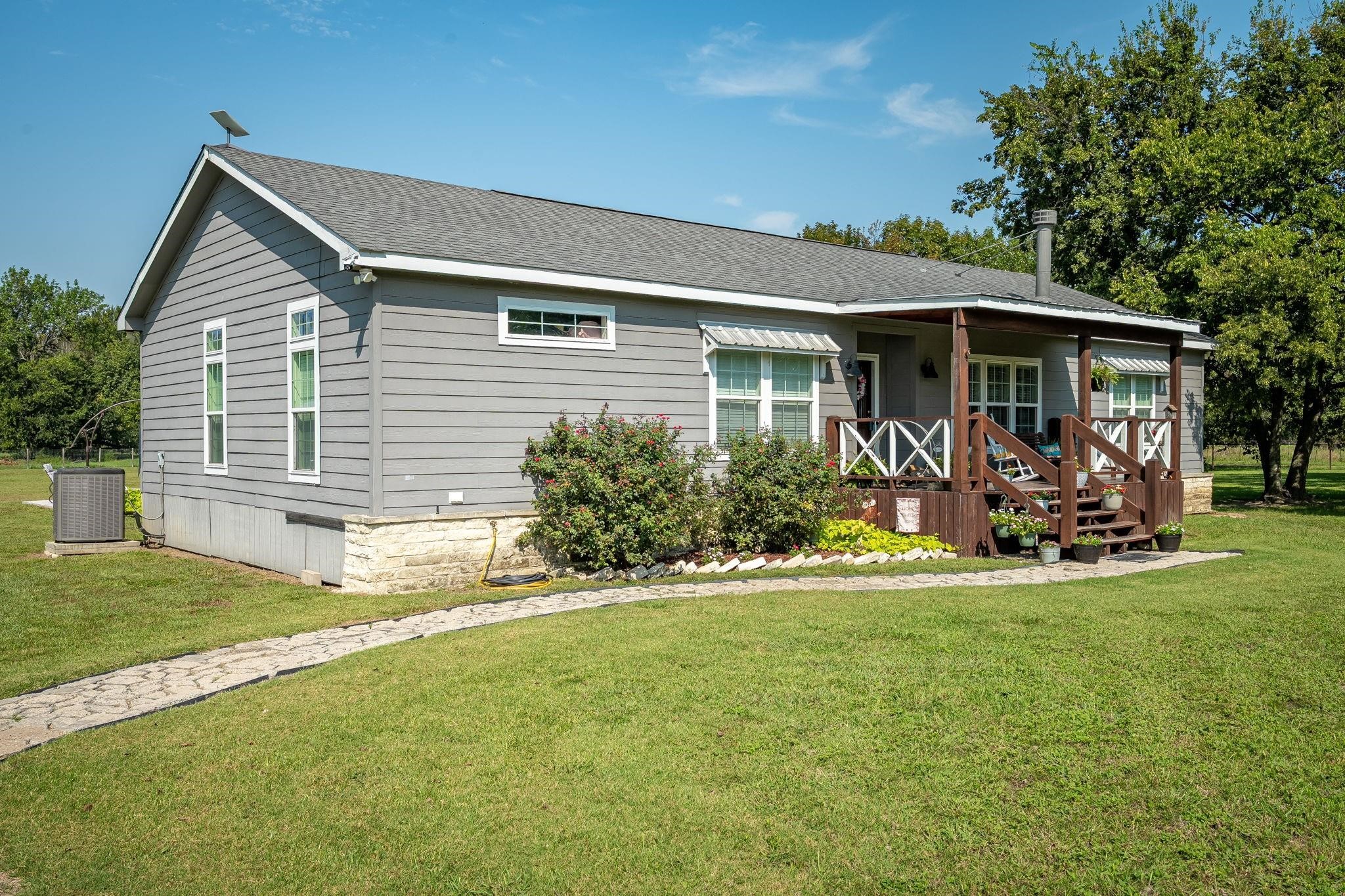 Property photo 03 of 1714 County Road 5035, Leonard, TX 75452 | MLS #21244466