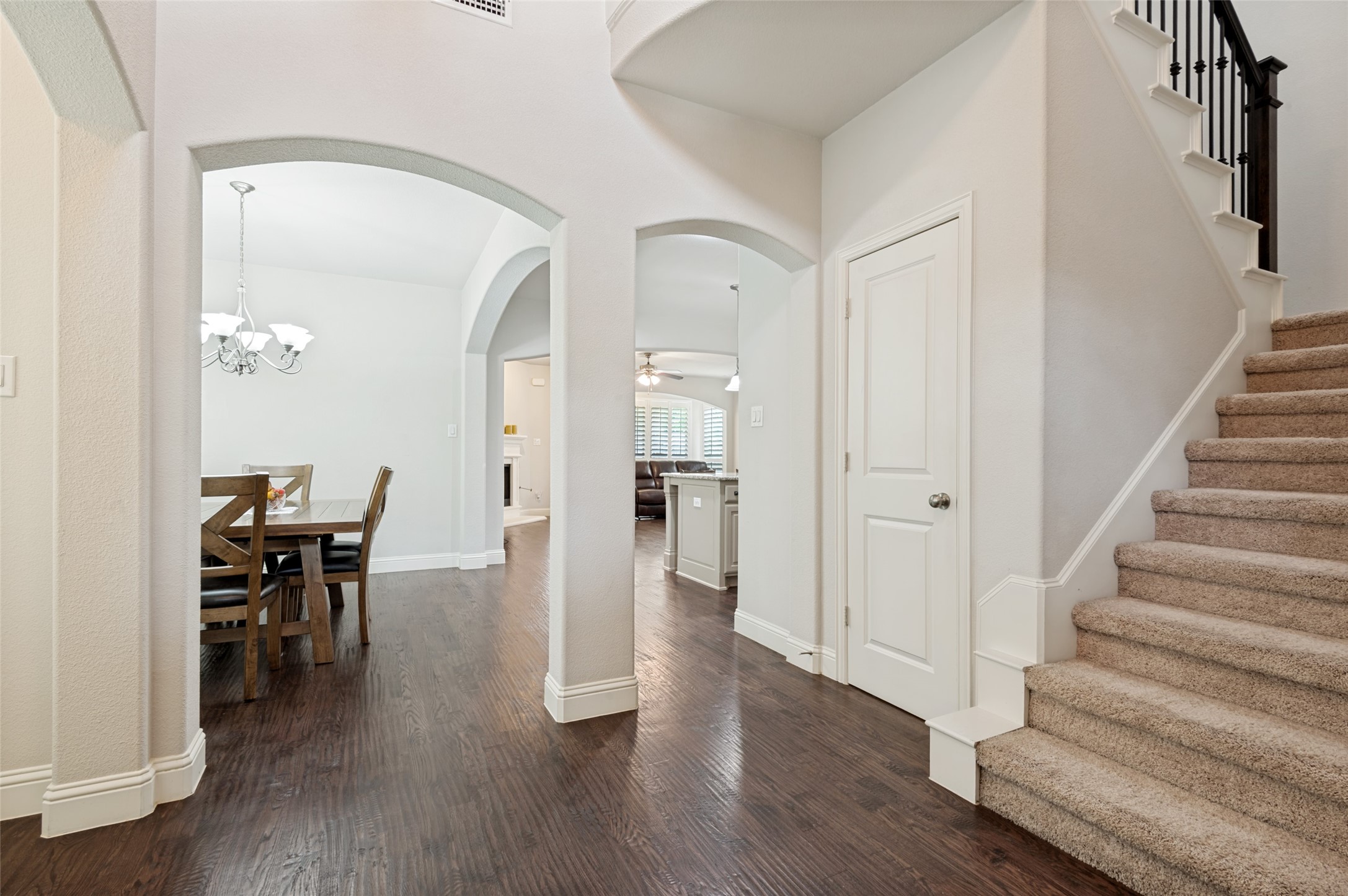 Property photo 04 of 620 Wiltshire Boulevard, Lewisville, TX 75056 | MLS #21244633