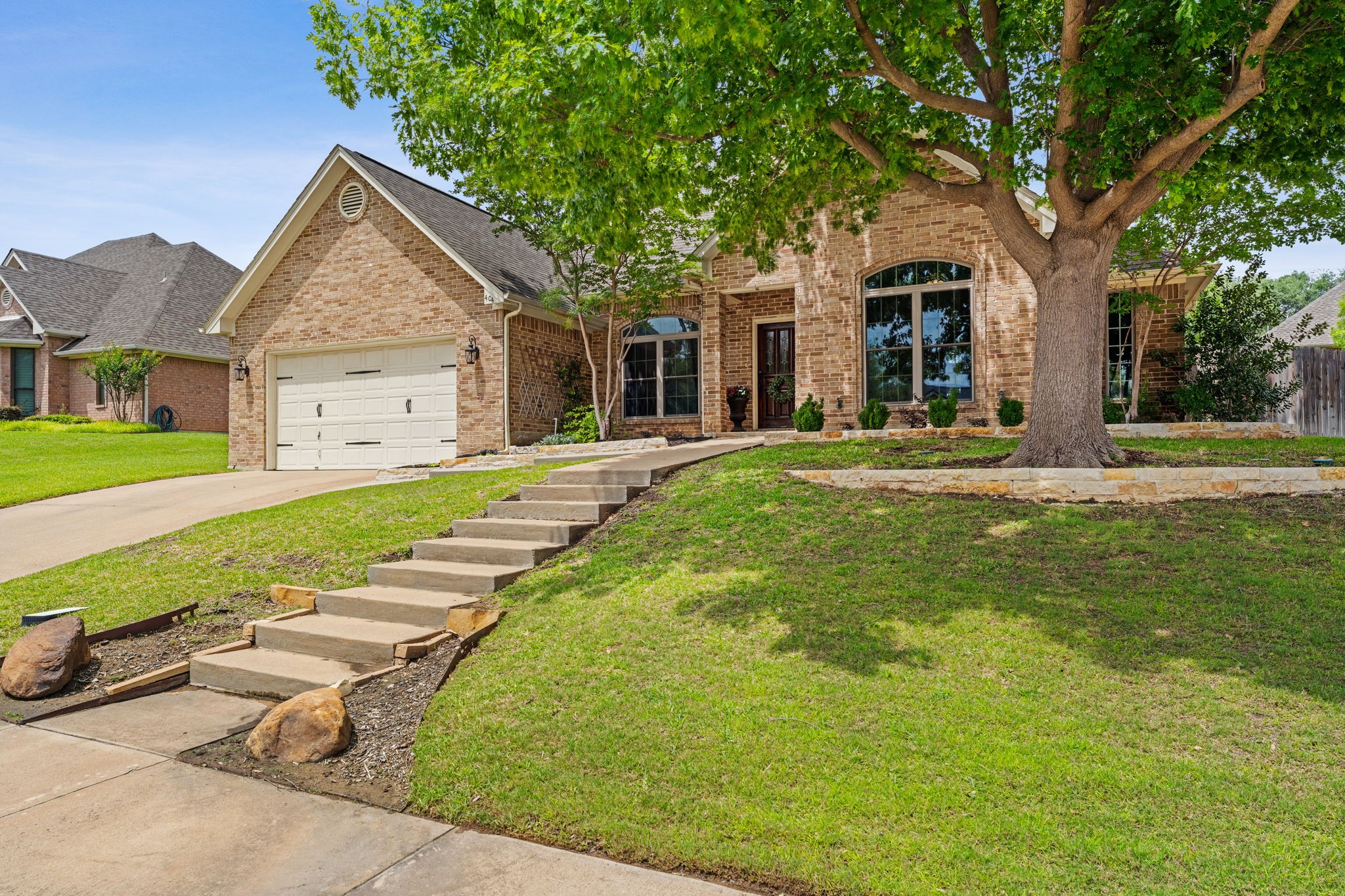 404 Arbor Lawn Drive, Burleson, TX, 76028