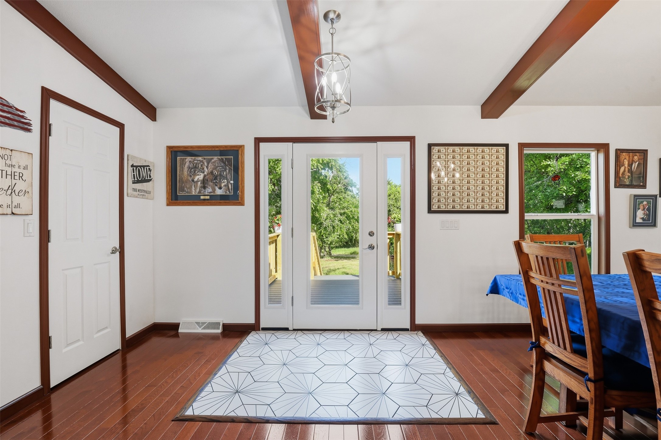 211 E Bay Drive, Bridgeport, TX, 76426