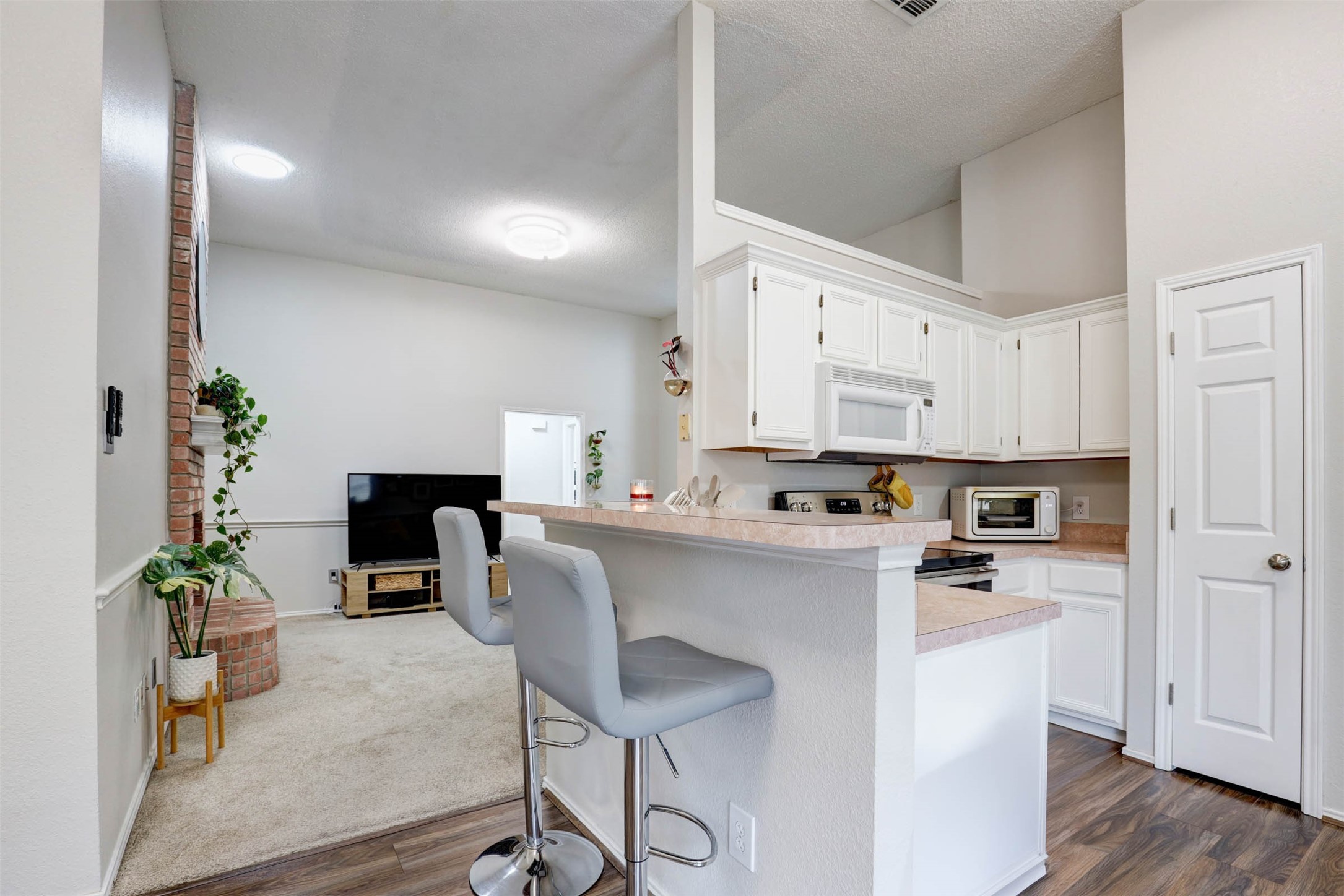 444 Woodridge Drive, Keller, TX, 76248