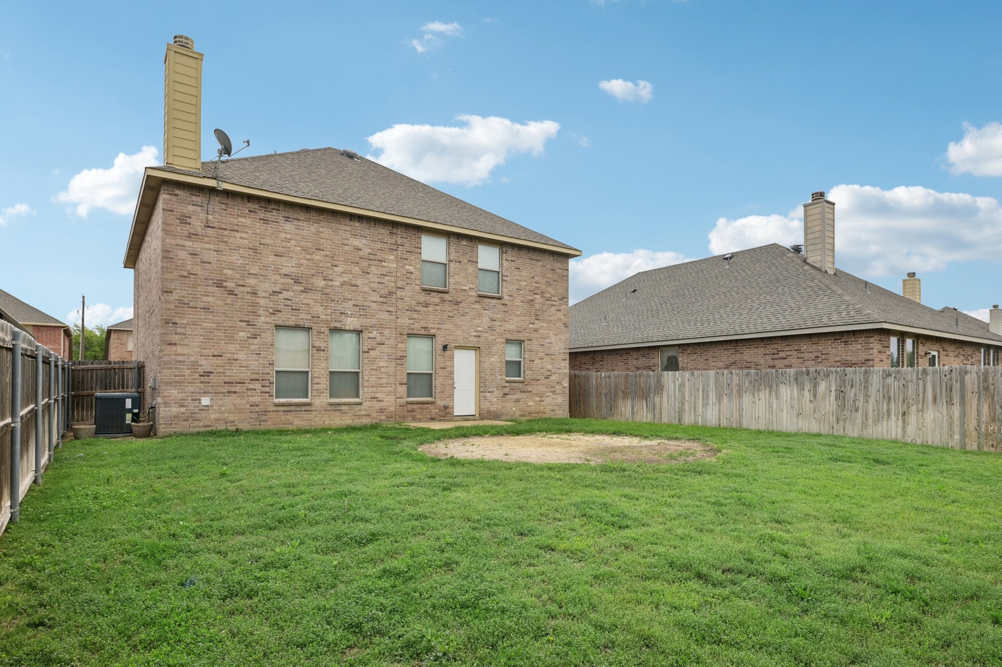8841 Noontide Drive, Fort Worth, TX, 76179