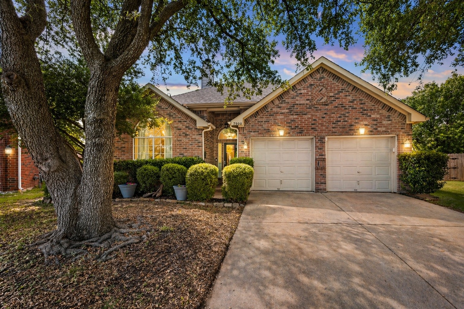 Property photo 01 of 7900 Mustang Court Fort, Worth, TX 76137 | MLS #21245228