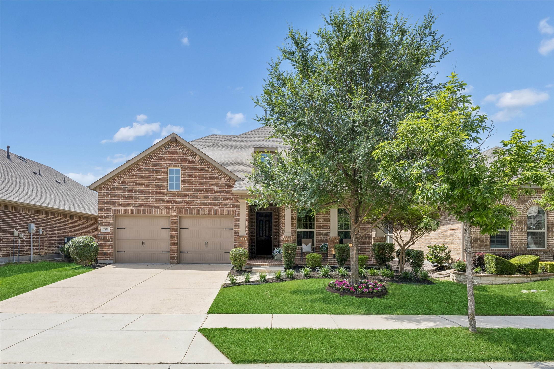 Property photo 01 of 15608 Piedmont Park Drive, Prosper, TX 75078 | MLS #21245267