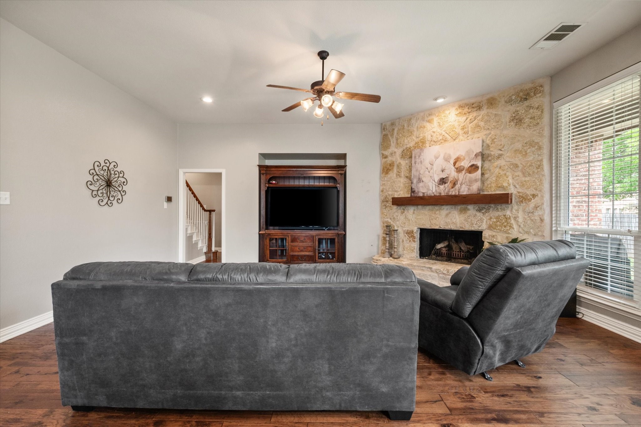 1904 Yarmouth Court, Mansfield, TX, 76063