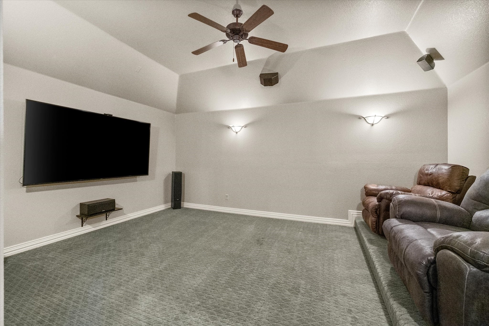 1904 Yarmouth Court, Mansfield, TX, 76063
