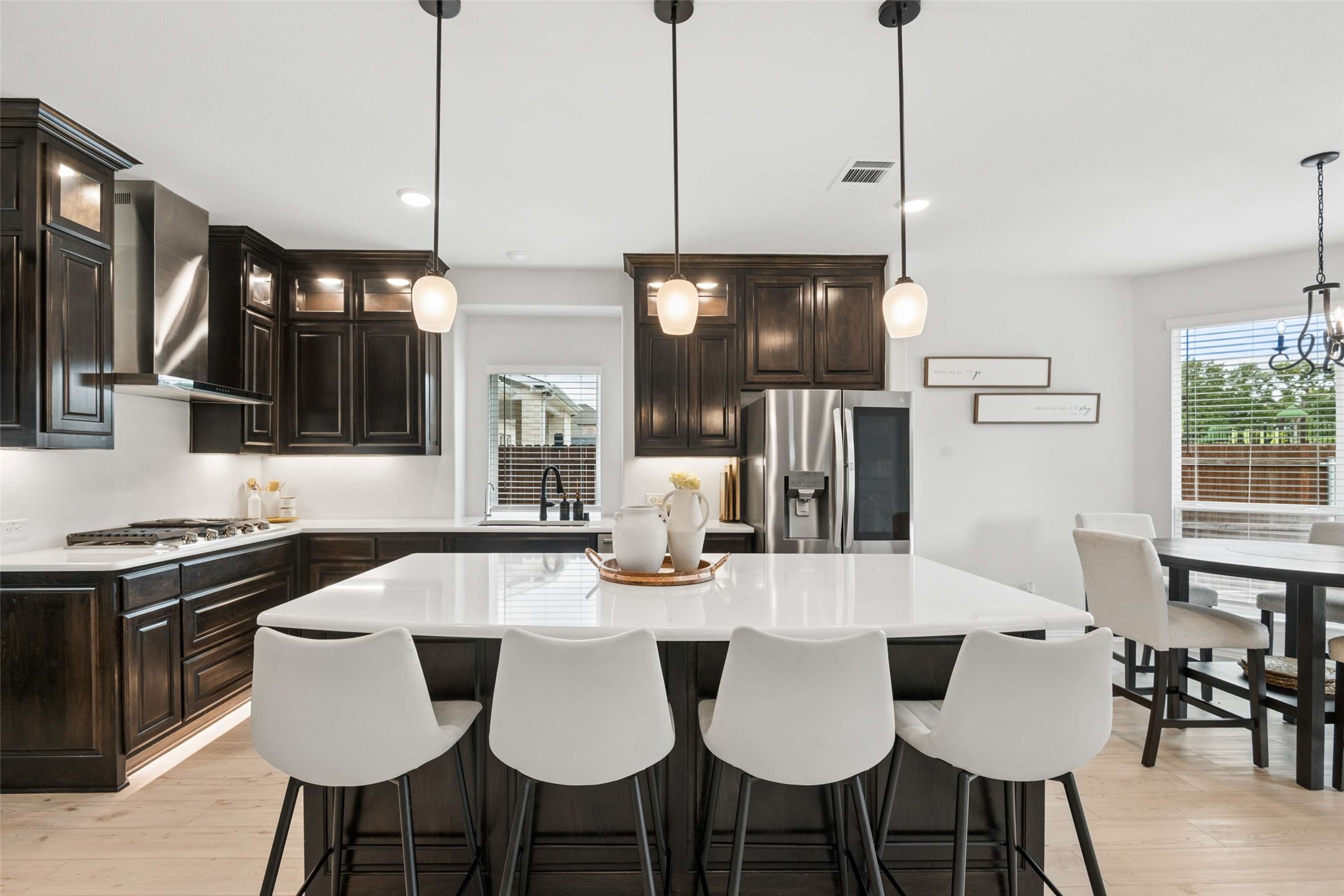 344 Willie Way, Burleson, TX, 76028