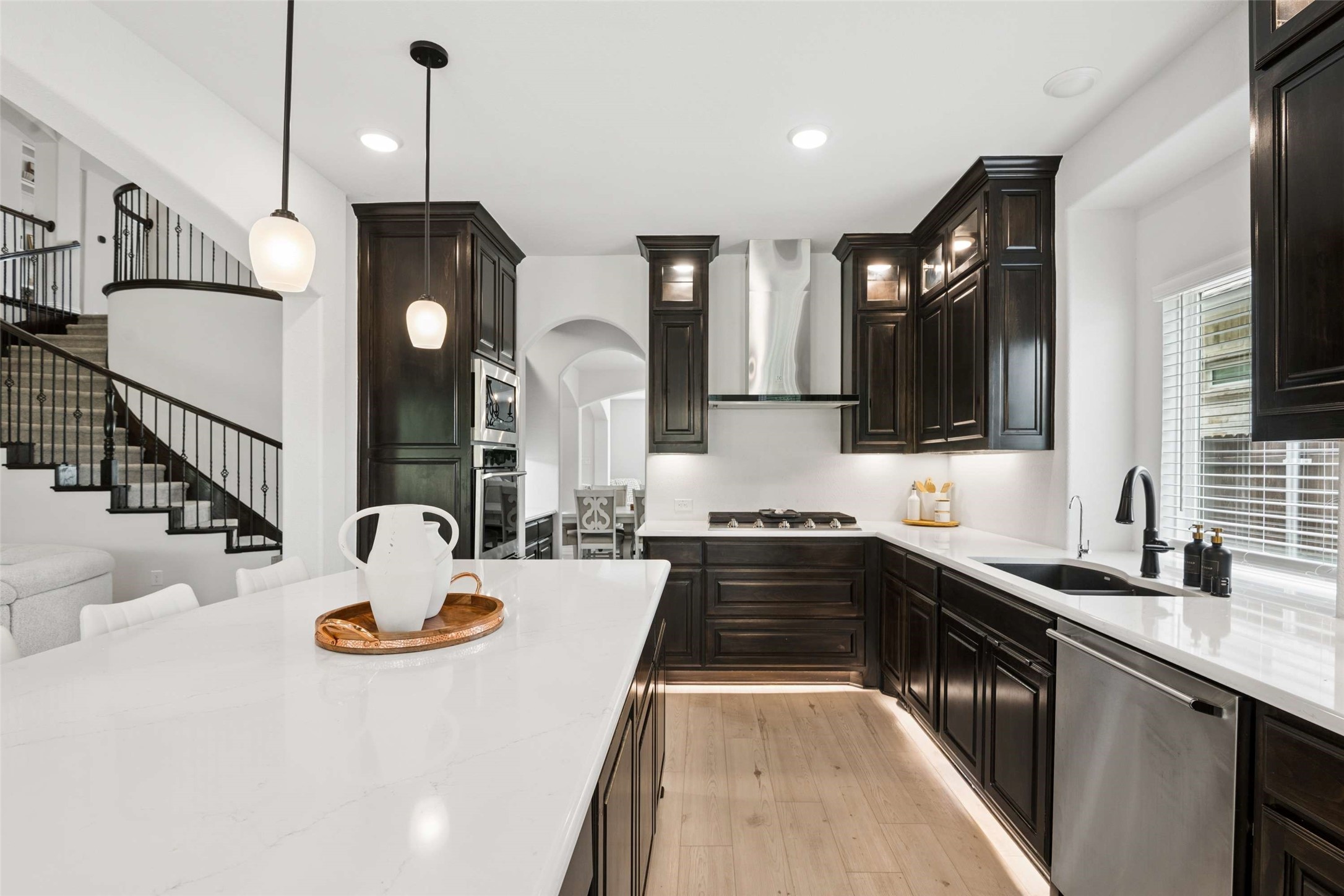 344 Willie Way, Burleson, TX, 76028