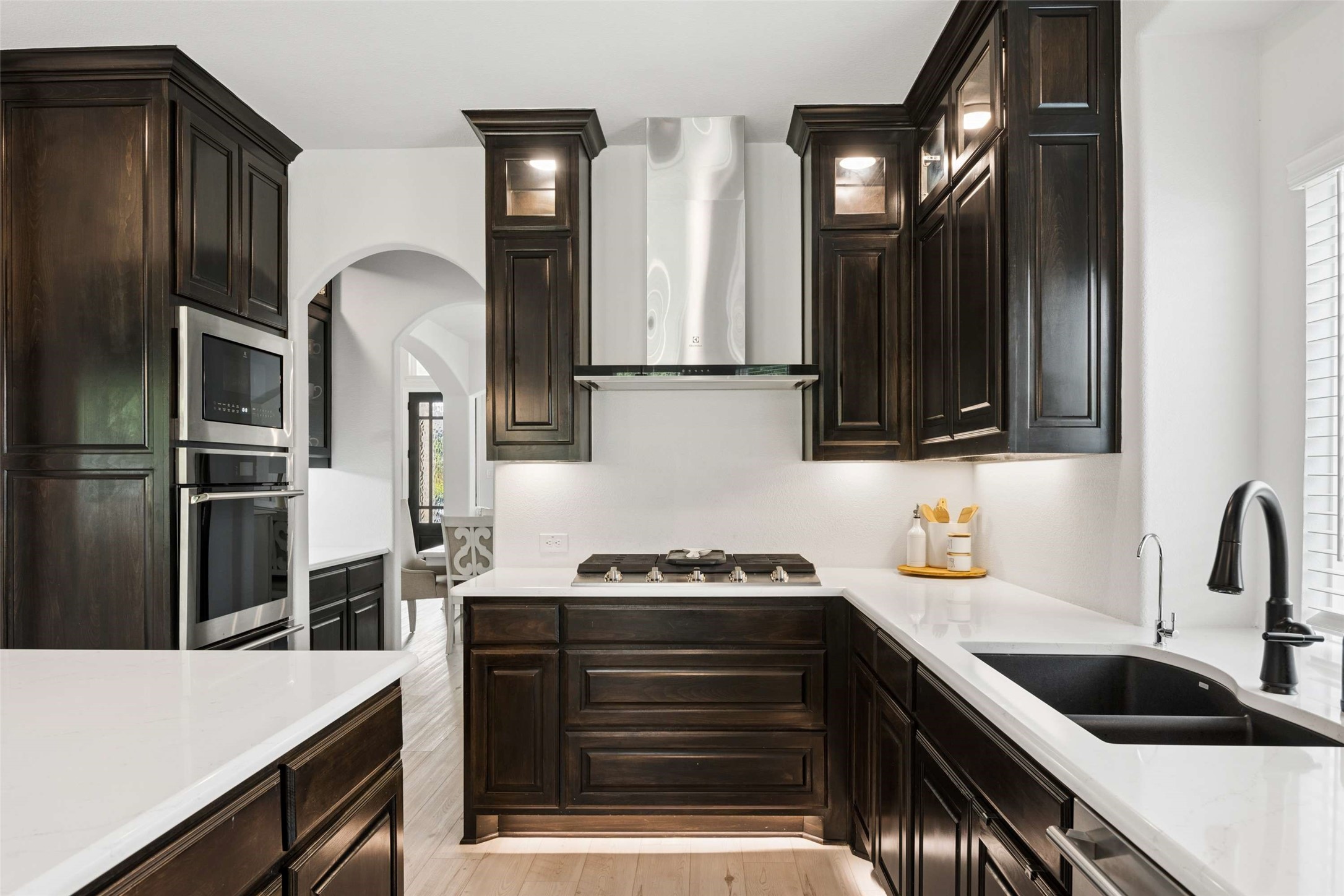 344 Willie Way, Burleson, TX, 76028