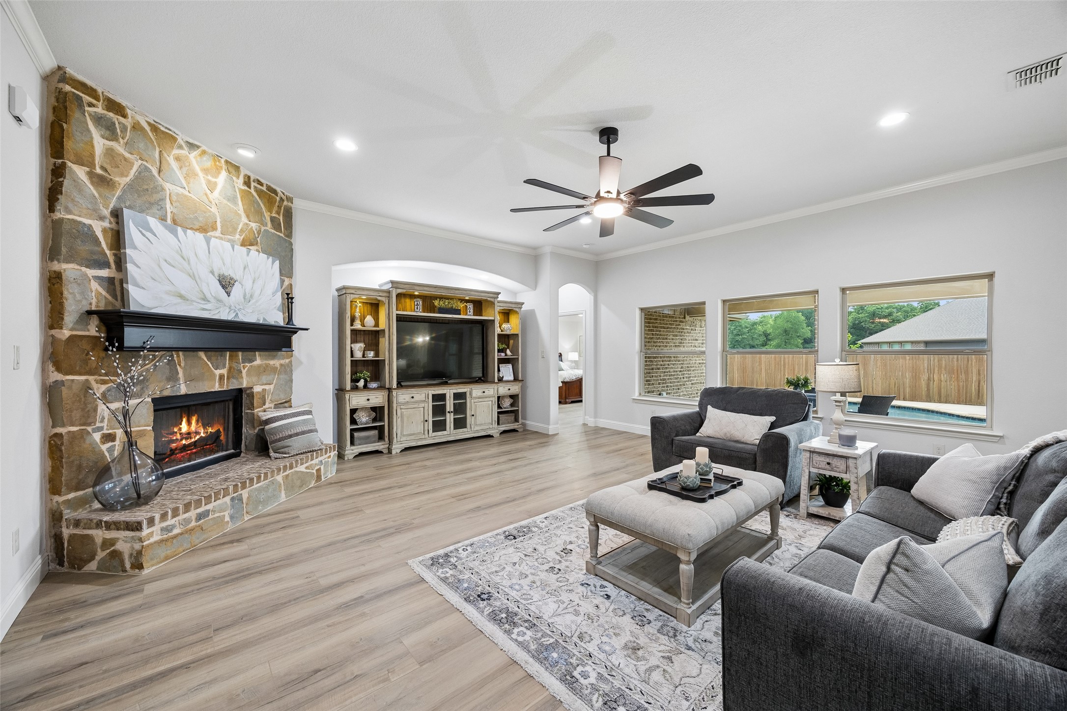 217 Hawks Ridge Trail, Burleson, TX, 76028