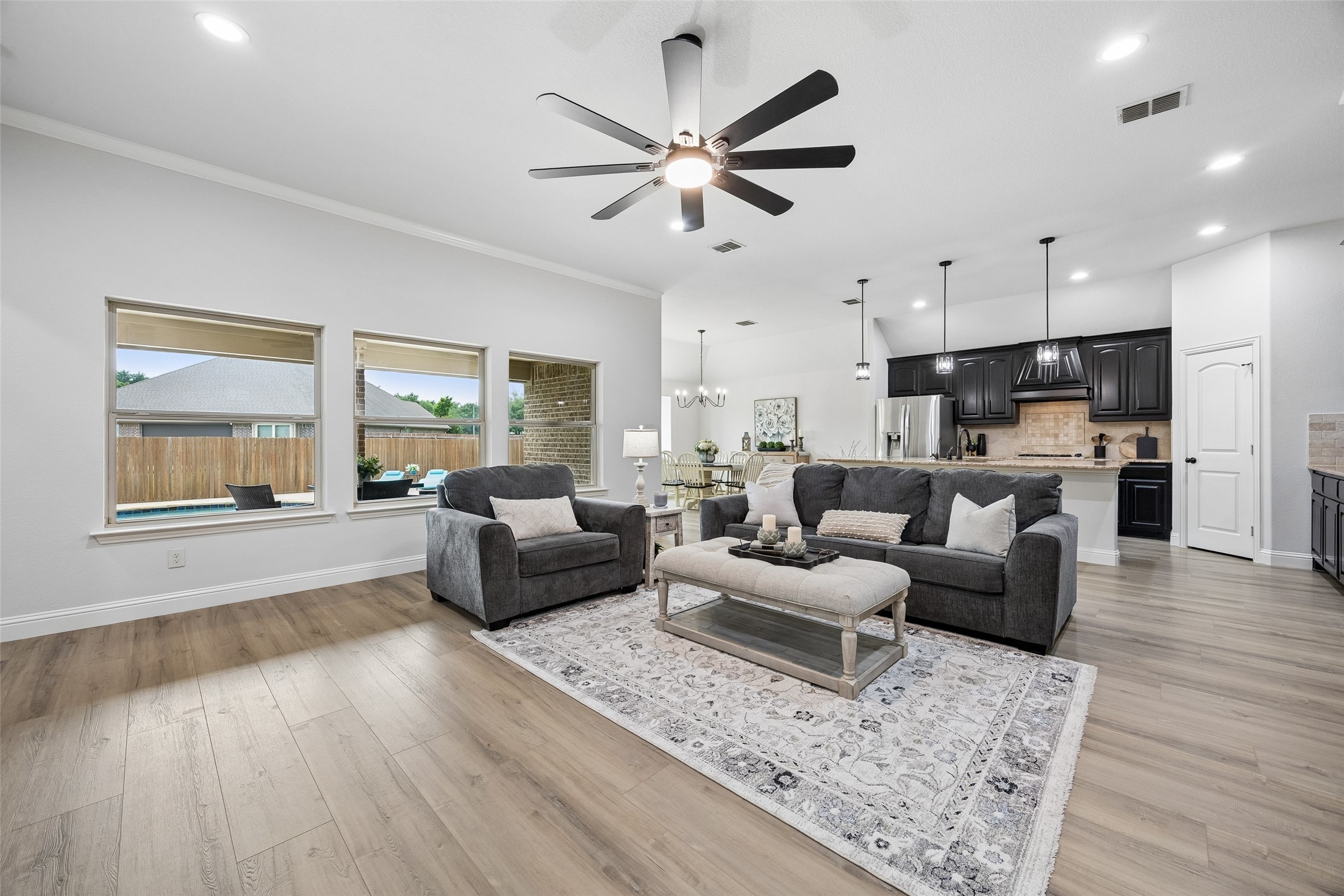 217 Hawks Ridge Trail, Burleson, TX, 76028