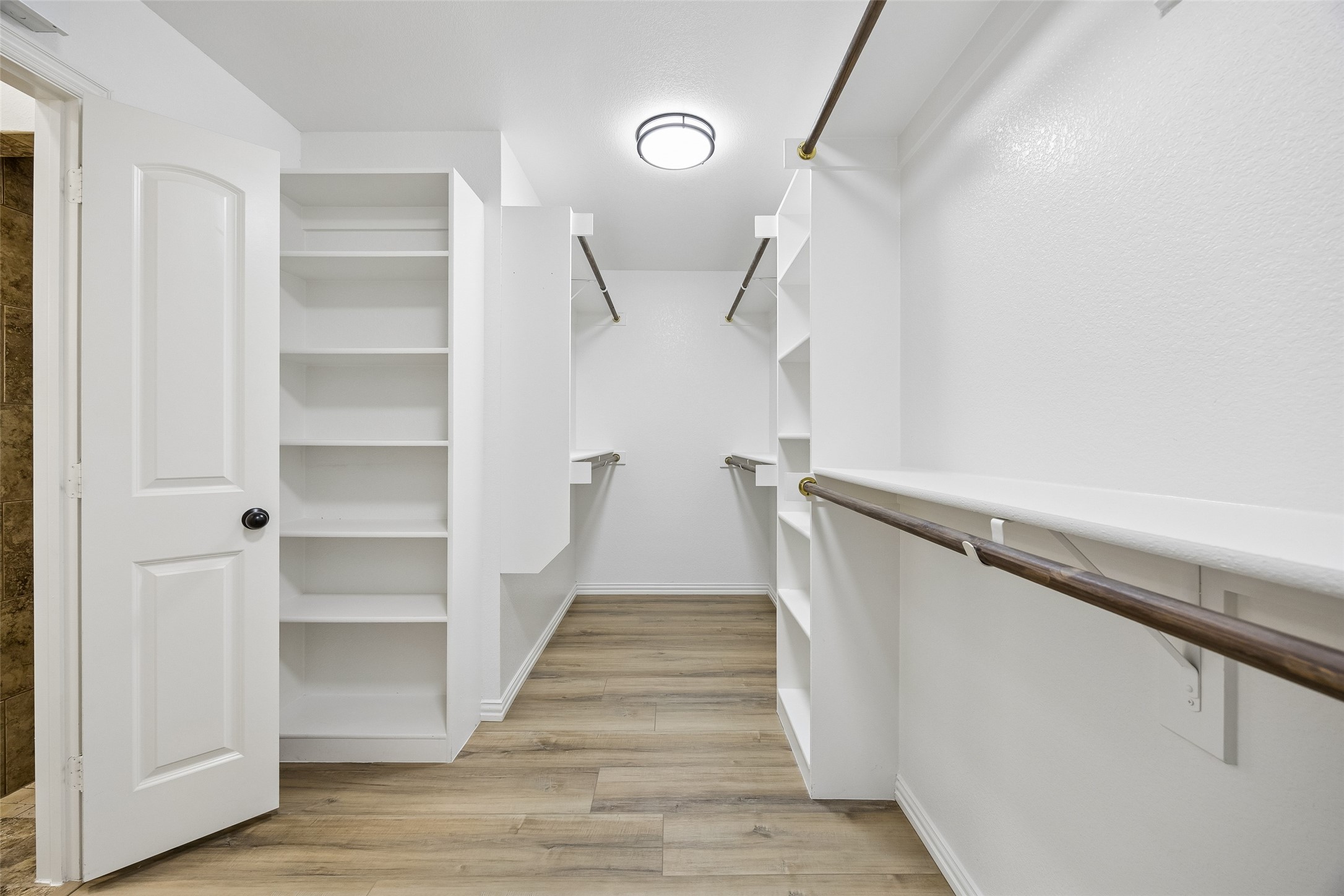 217 Hawks Ridge Trail, Burleson, TX, 76028