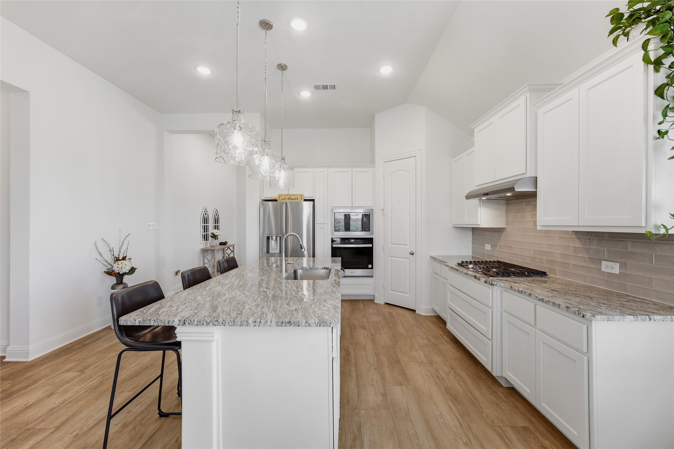 6001 Mountain Lodge Drive, Fort Worth, TX, 76179