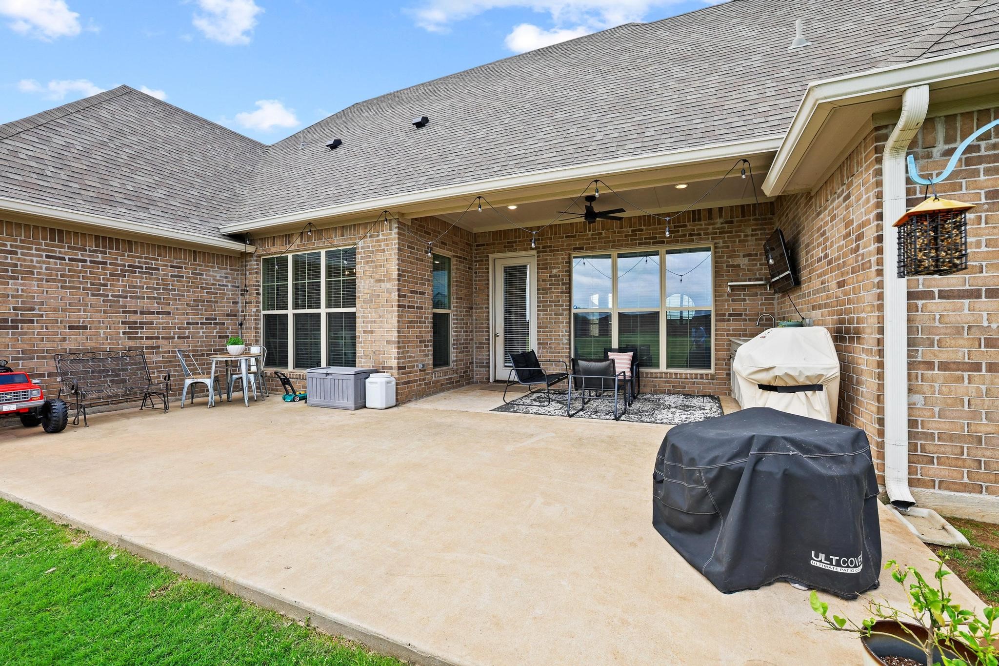 112 Chisolm Trail, Pottsboro, TX, 75076
