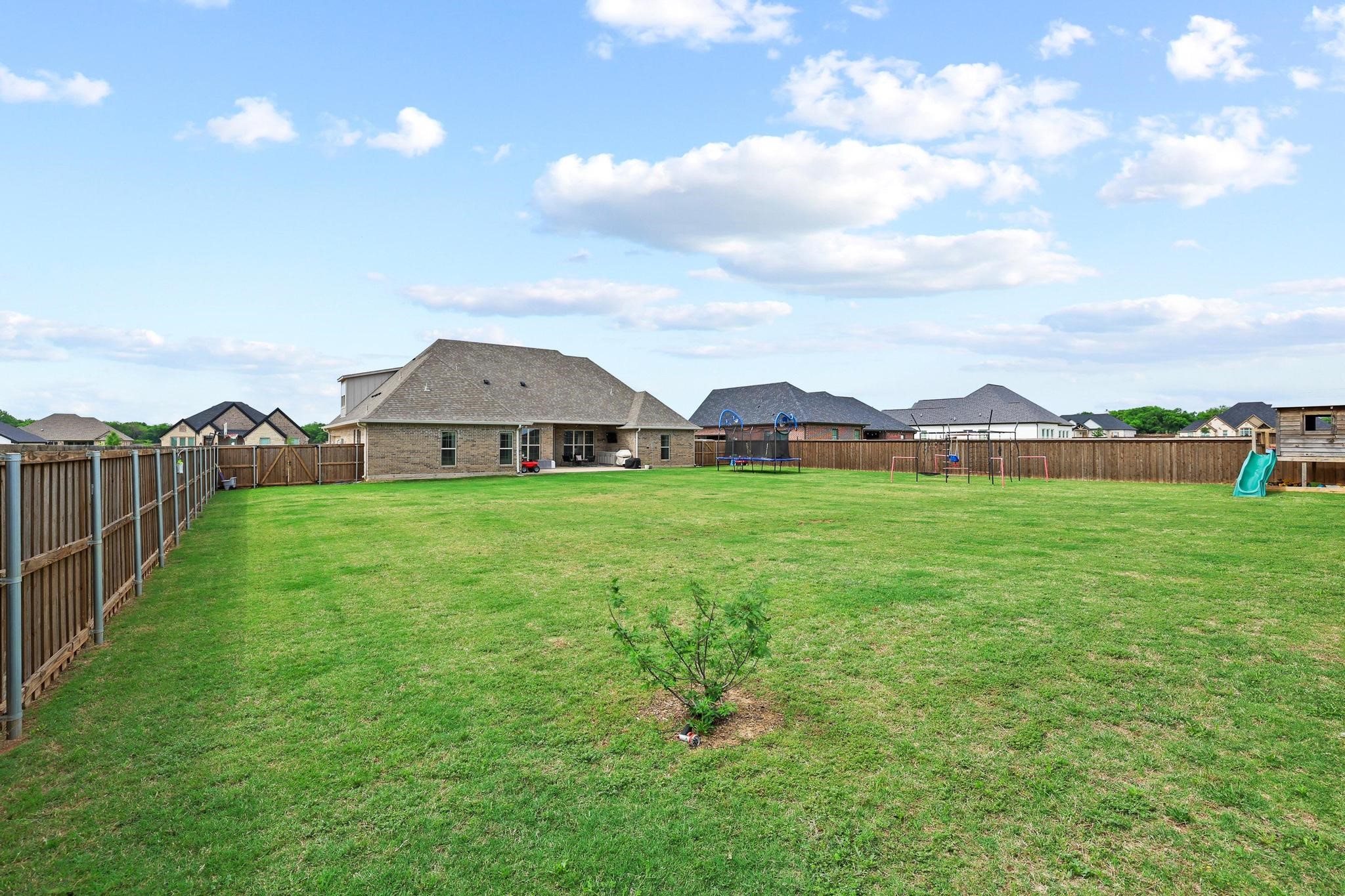 112 Chisolm Trail, Pottsboro, TX, 75076