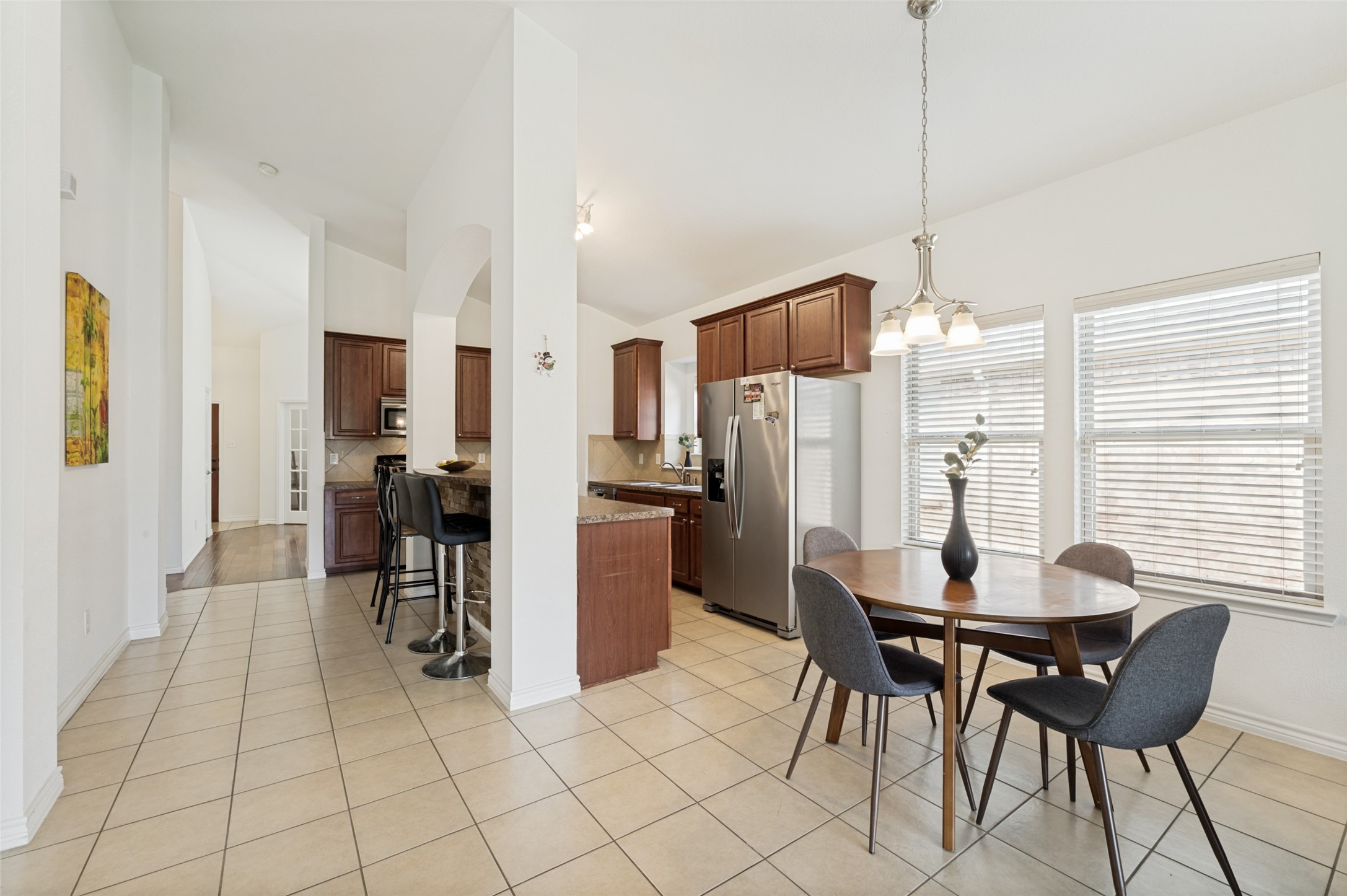 Property photo 03 of MLS #21245599 | MLS #21245599