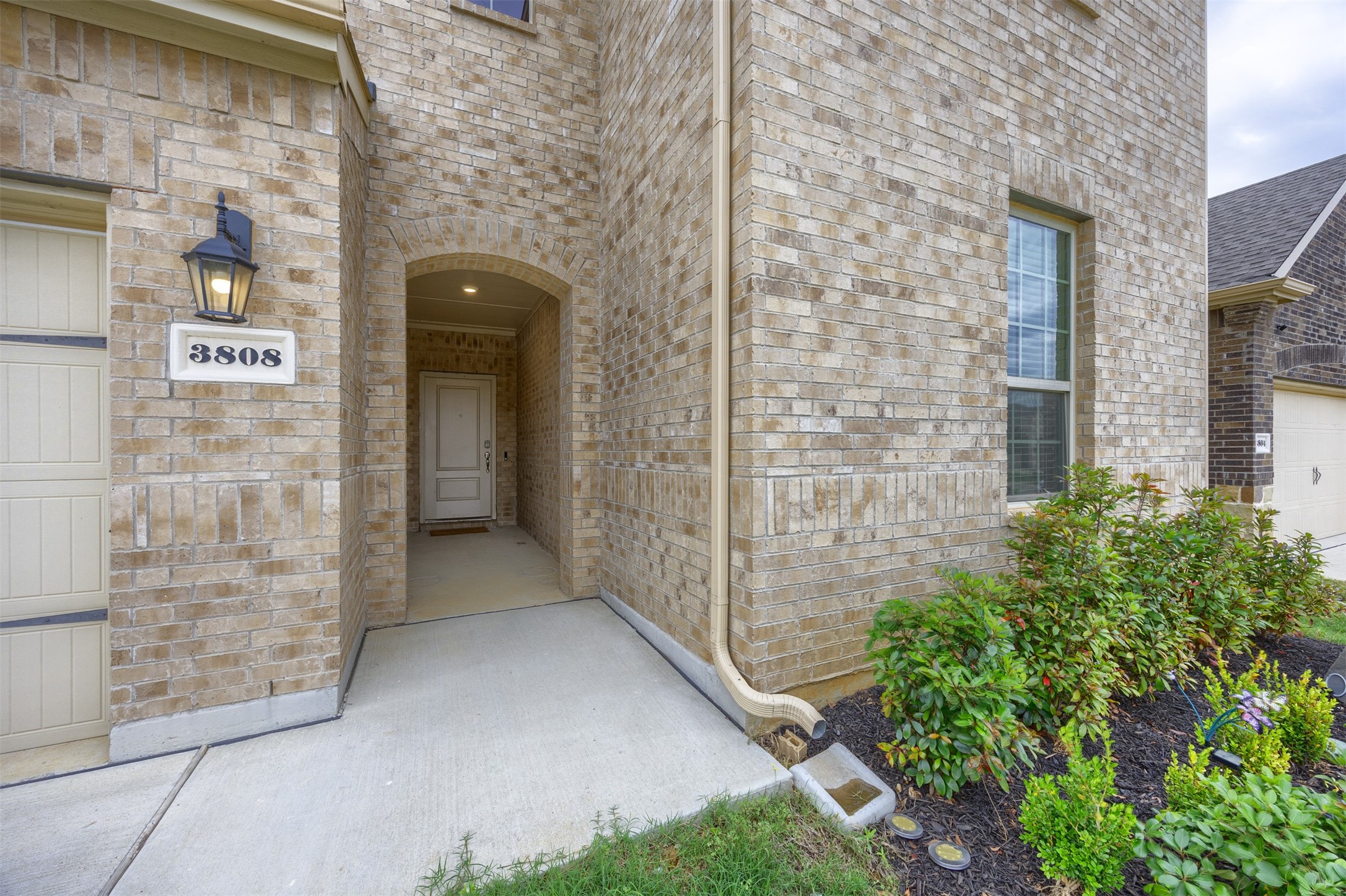 Property photo 02 of 3808 High Country Road, Aubrey, TX 76227 | MLS #21245636